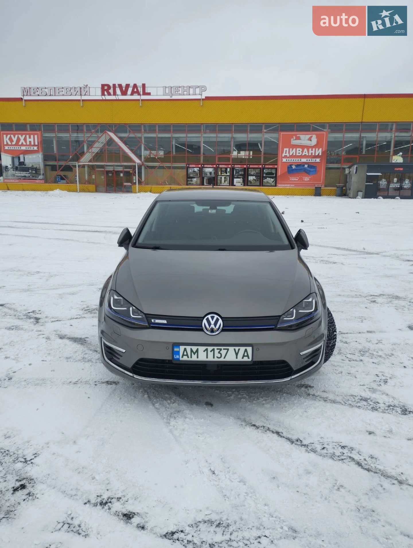 Volkswagen e-Golf, 2016