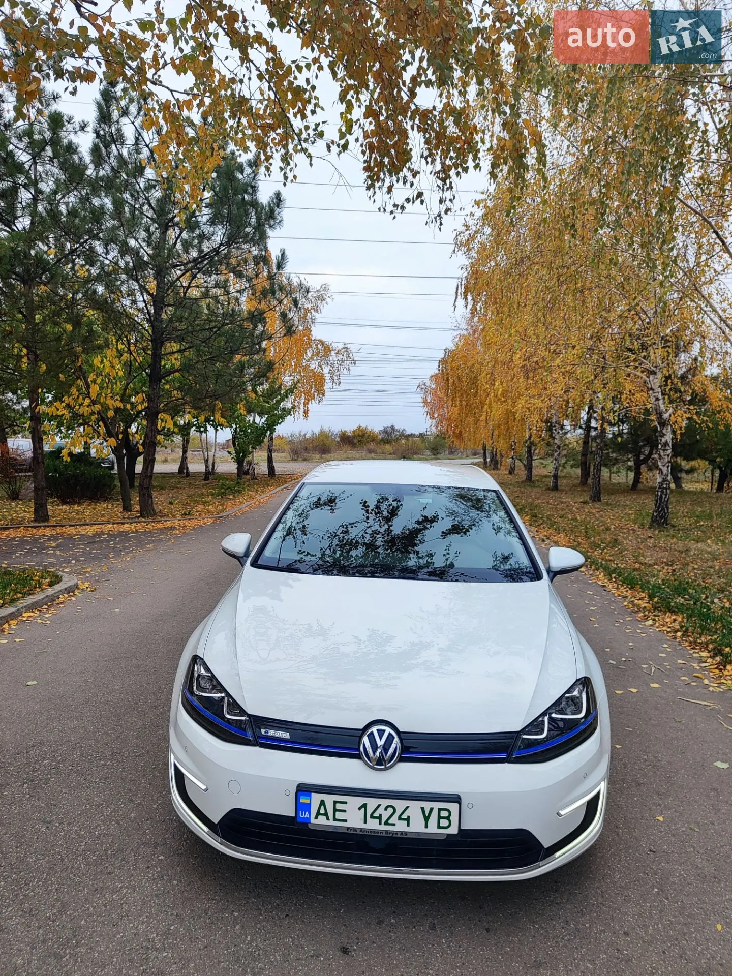 Volkswagen e-Golf, 2015