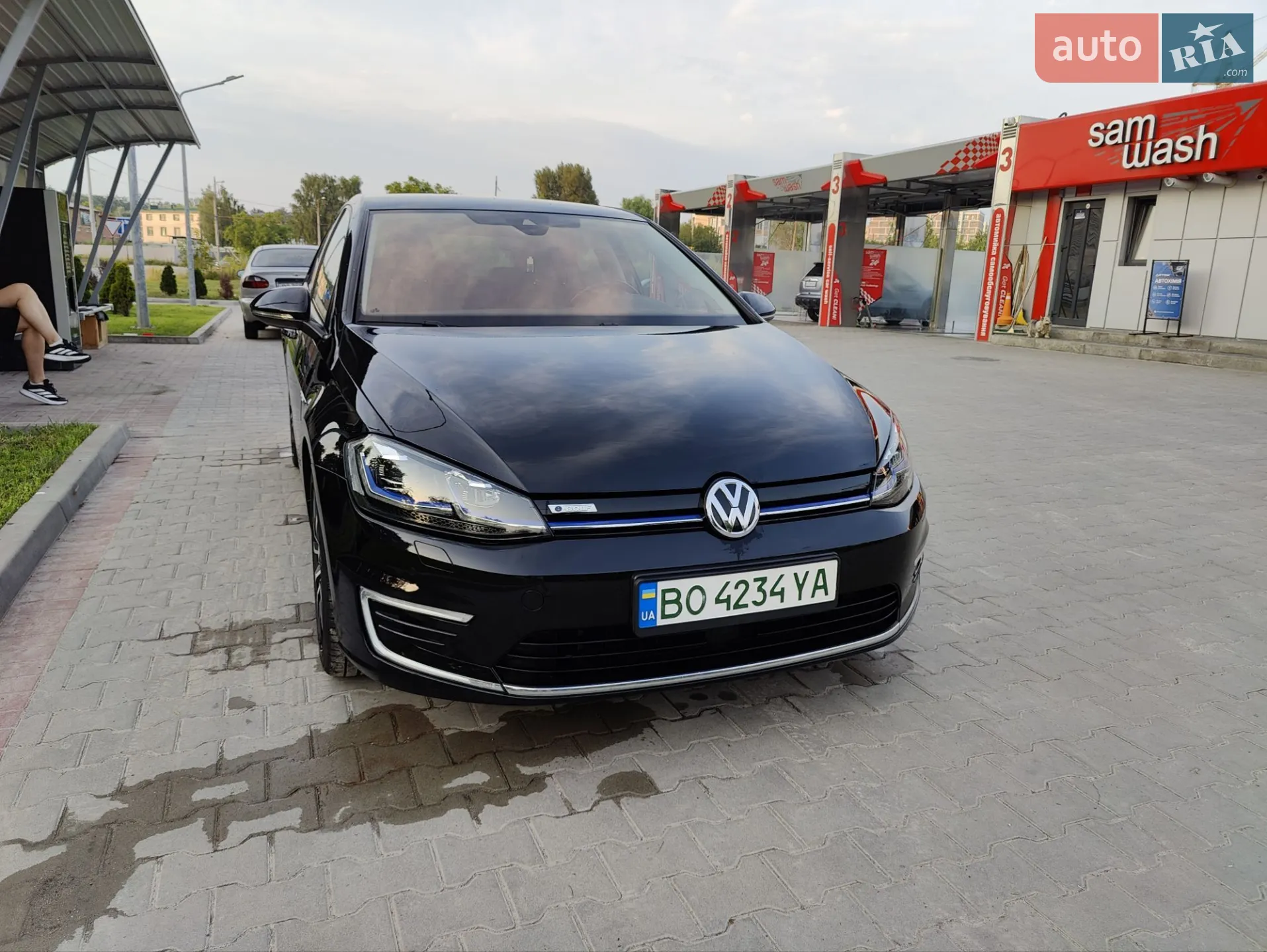 Volkswagen e-Golf, 2019