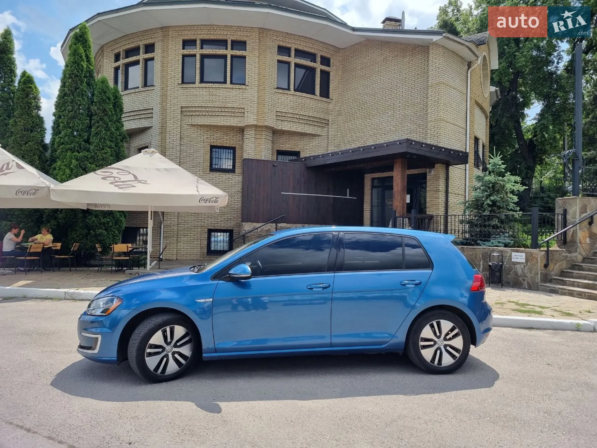 Volkswagen e-Golf, 2016
