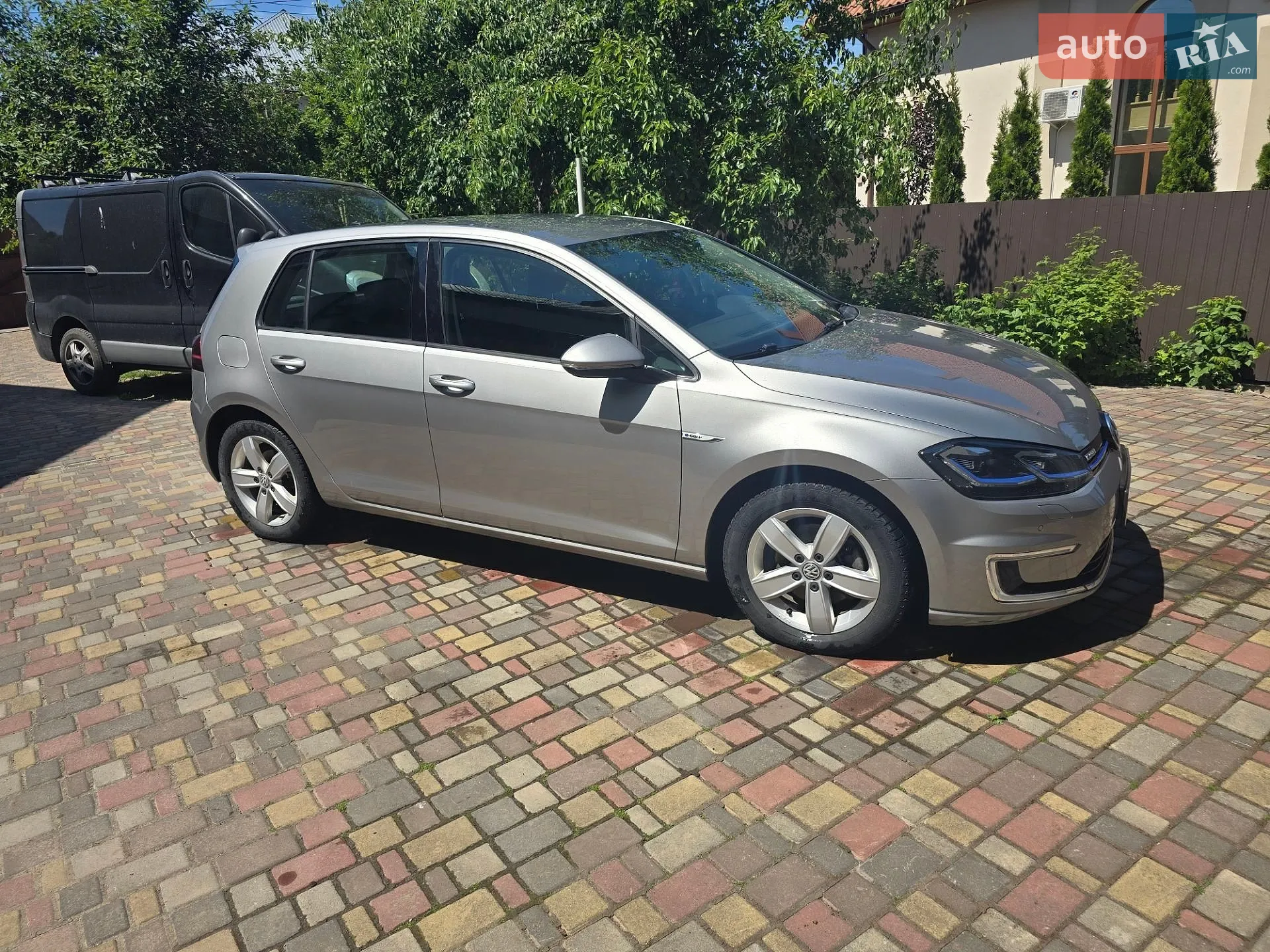 Volkswagen e-Golf, 2017