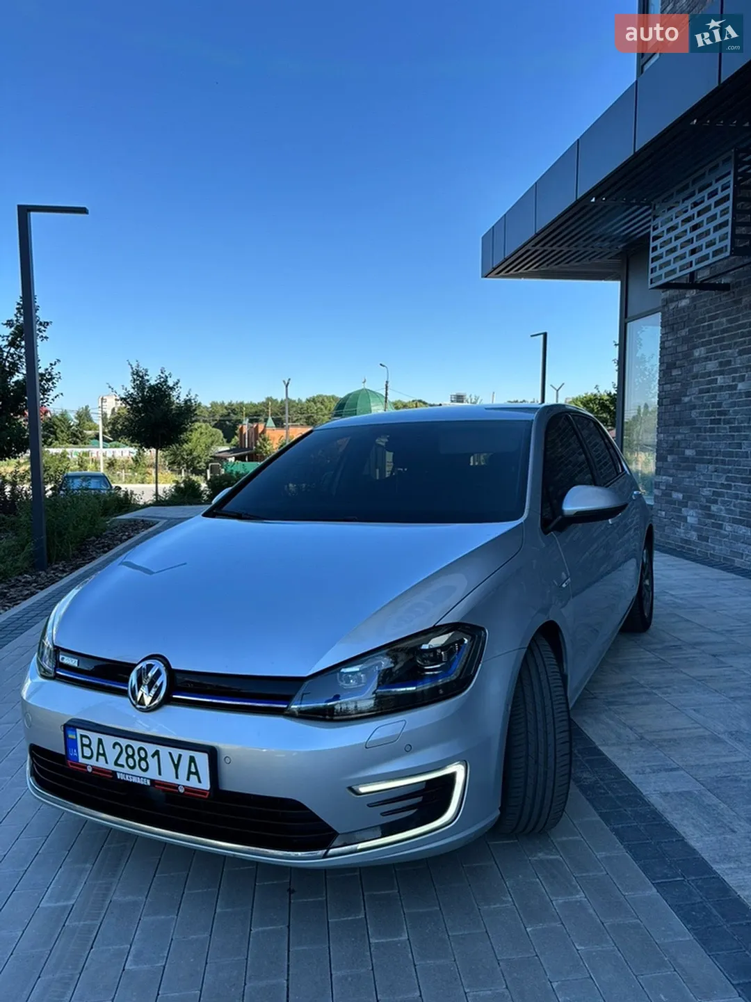 Volkswagen e-Golf, 2019