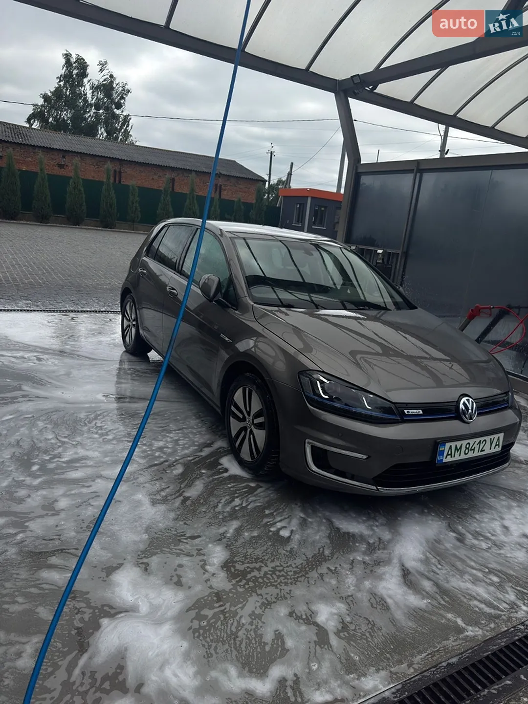 Volkswagen e-Golf, 2014