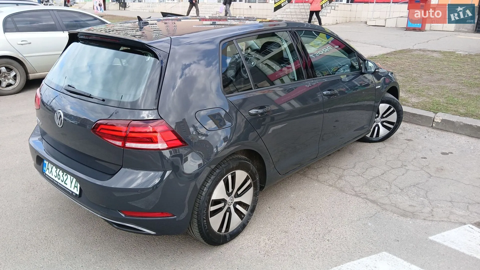 Volkswagen e-Golf, 2020