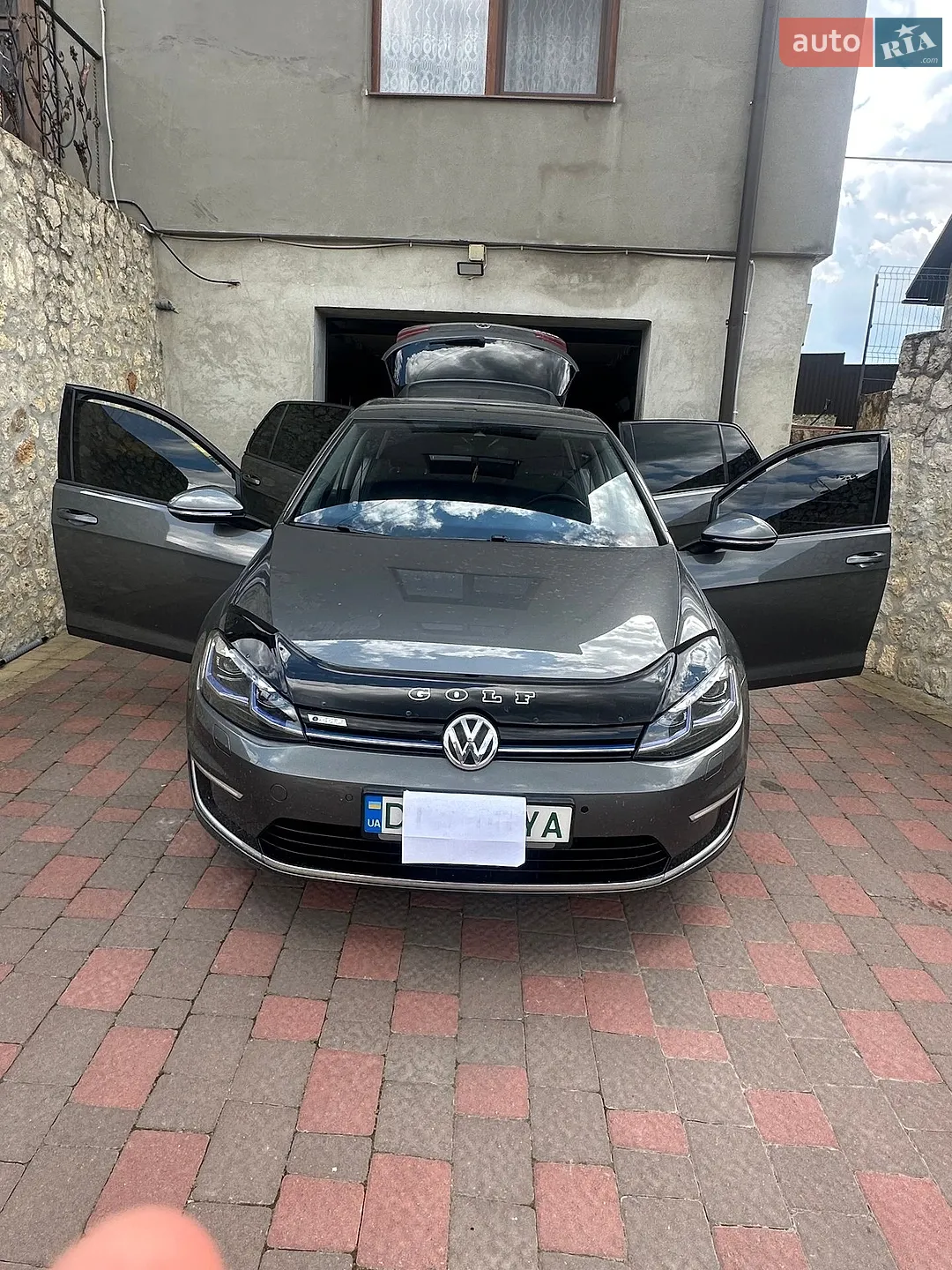 Volkswagen e-Golf, 2018