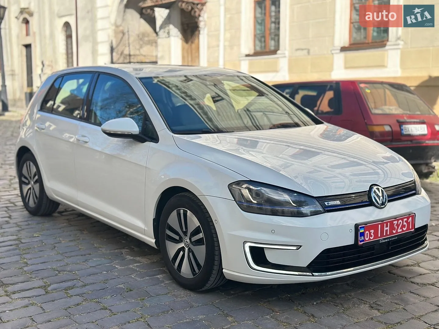 Volkswagen e-Golf, 2014