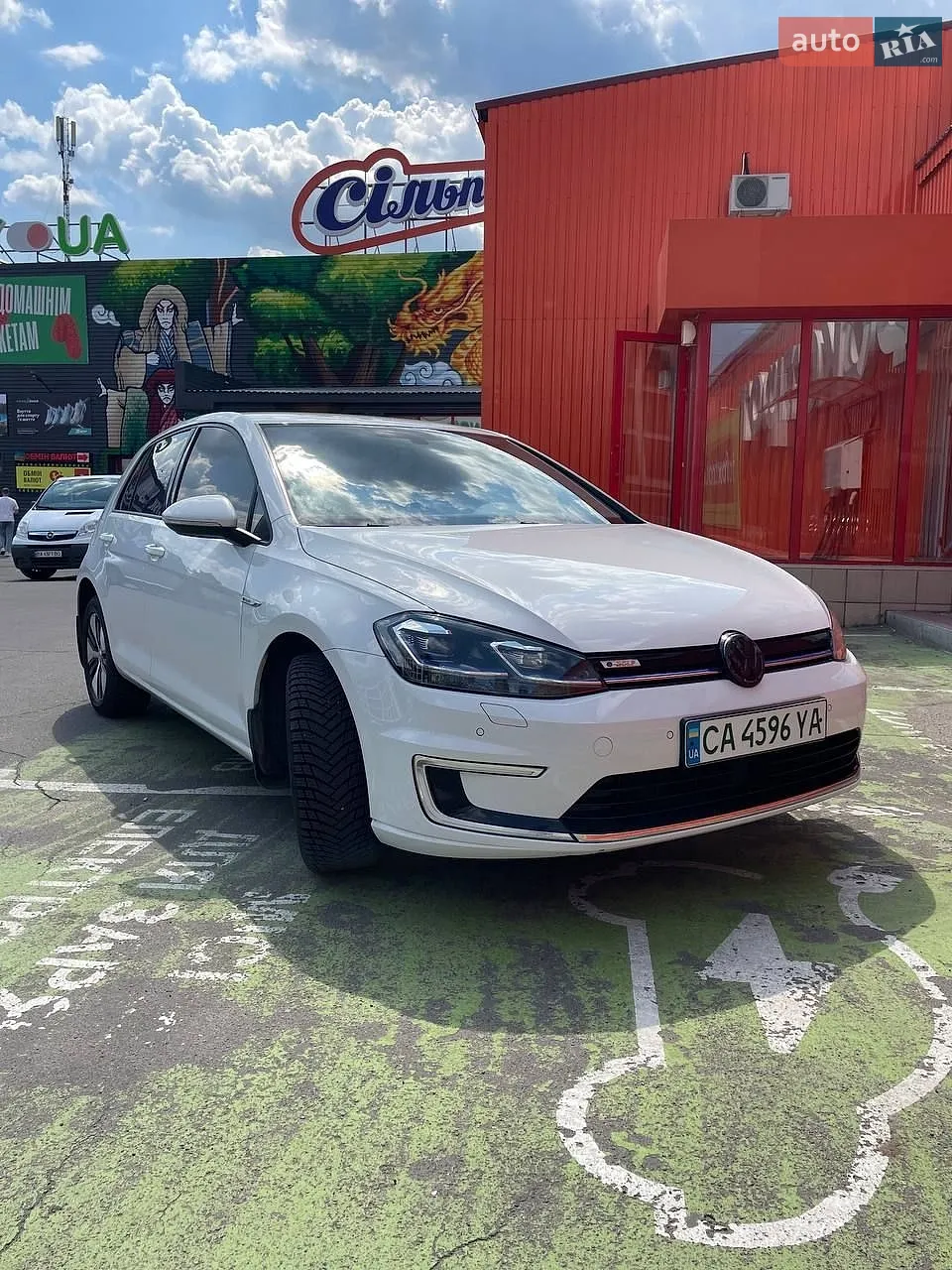 Volkswagen e-Golf, 2018