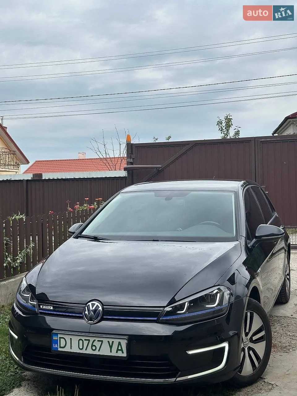 Volkswagen e-Golf, 2015