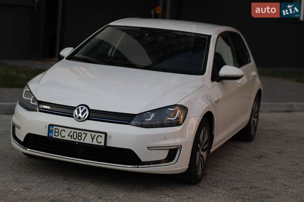 Volkswagen e-Golf, 2014