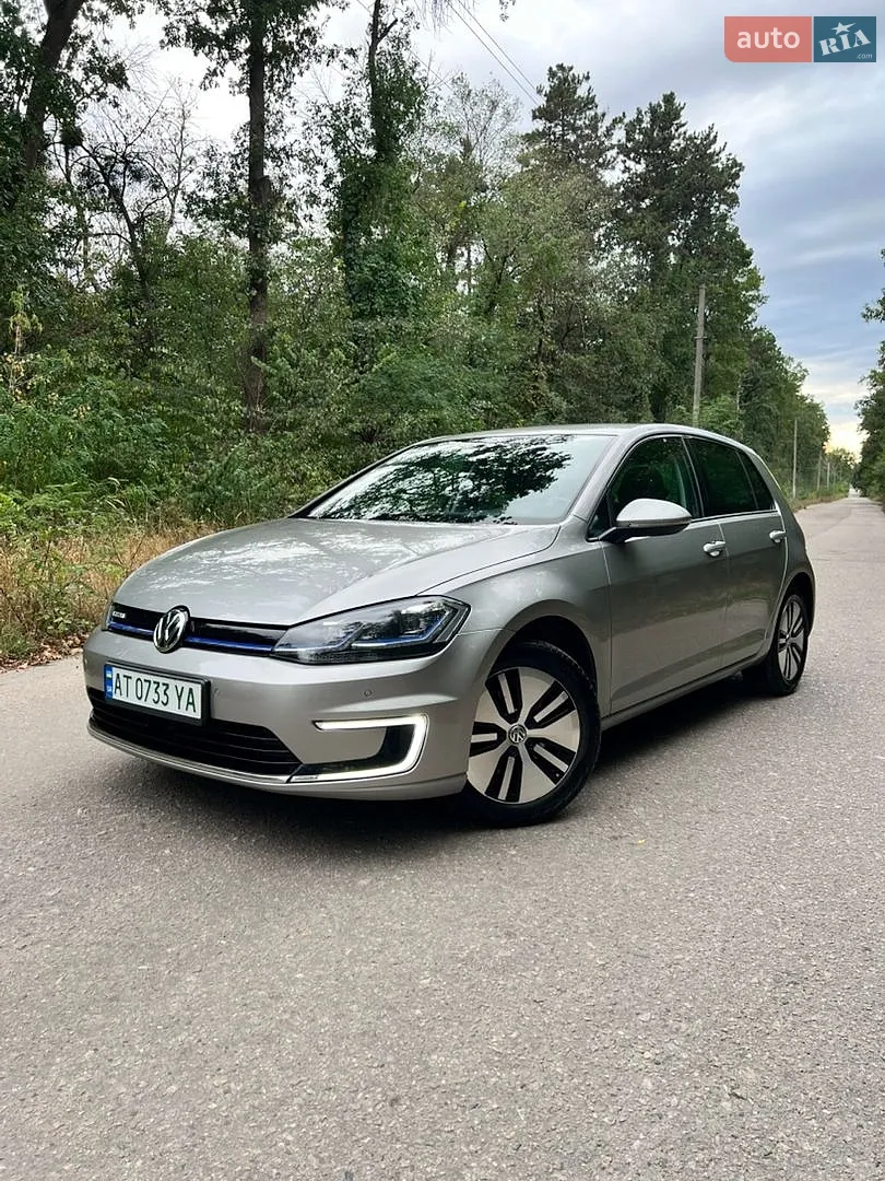 Volkswagen e-Golf, 2017