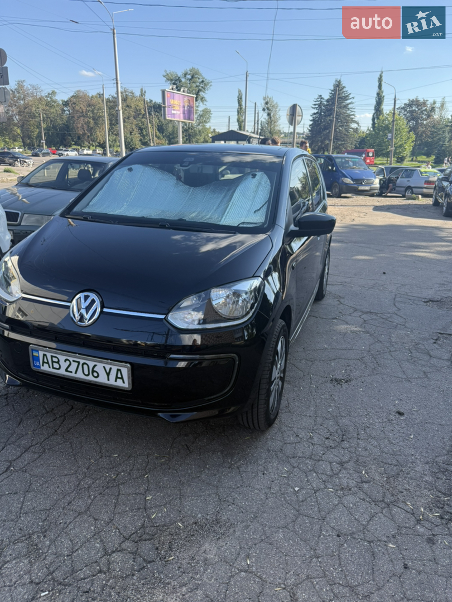 Volkswagen e-Up, 2014