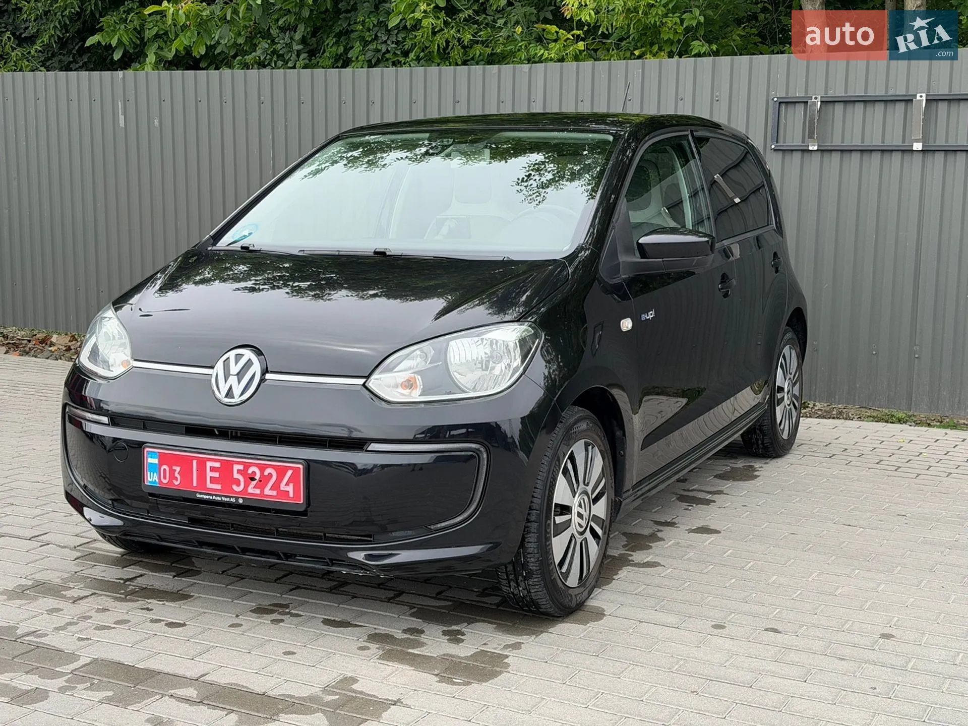 Volkswagen e-Up, 2014