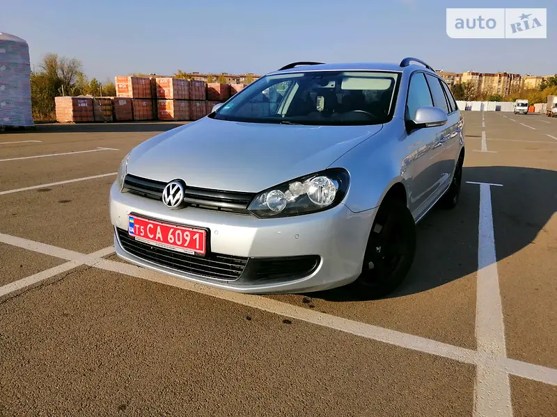 Volkswagen Golf, 2011