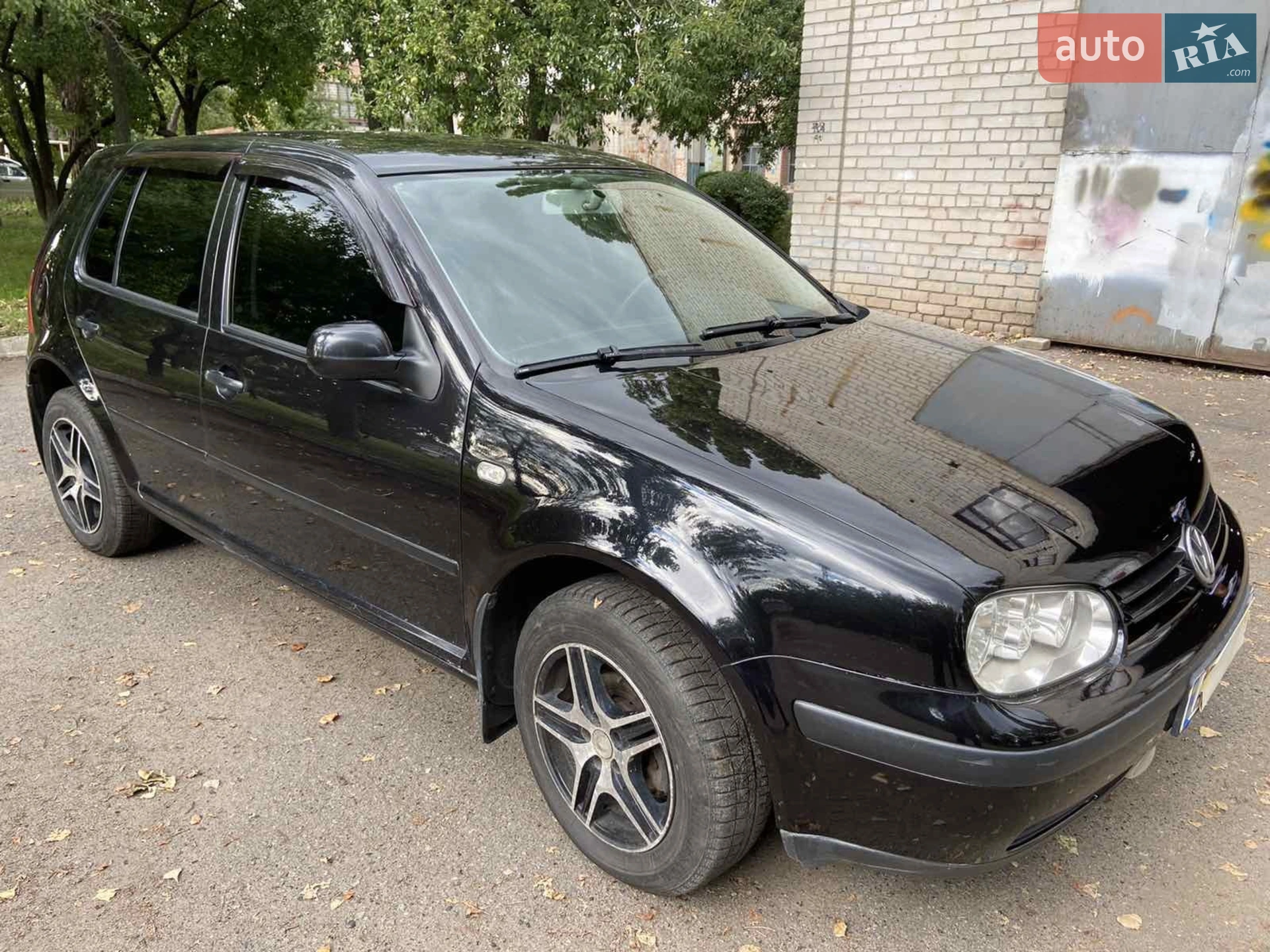 Volkswagen Golf, 2004