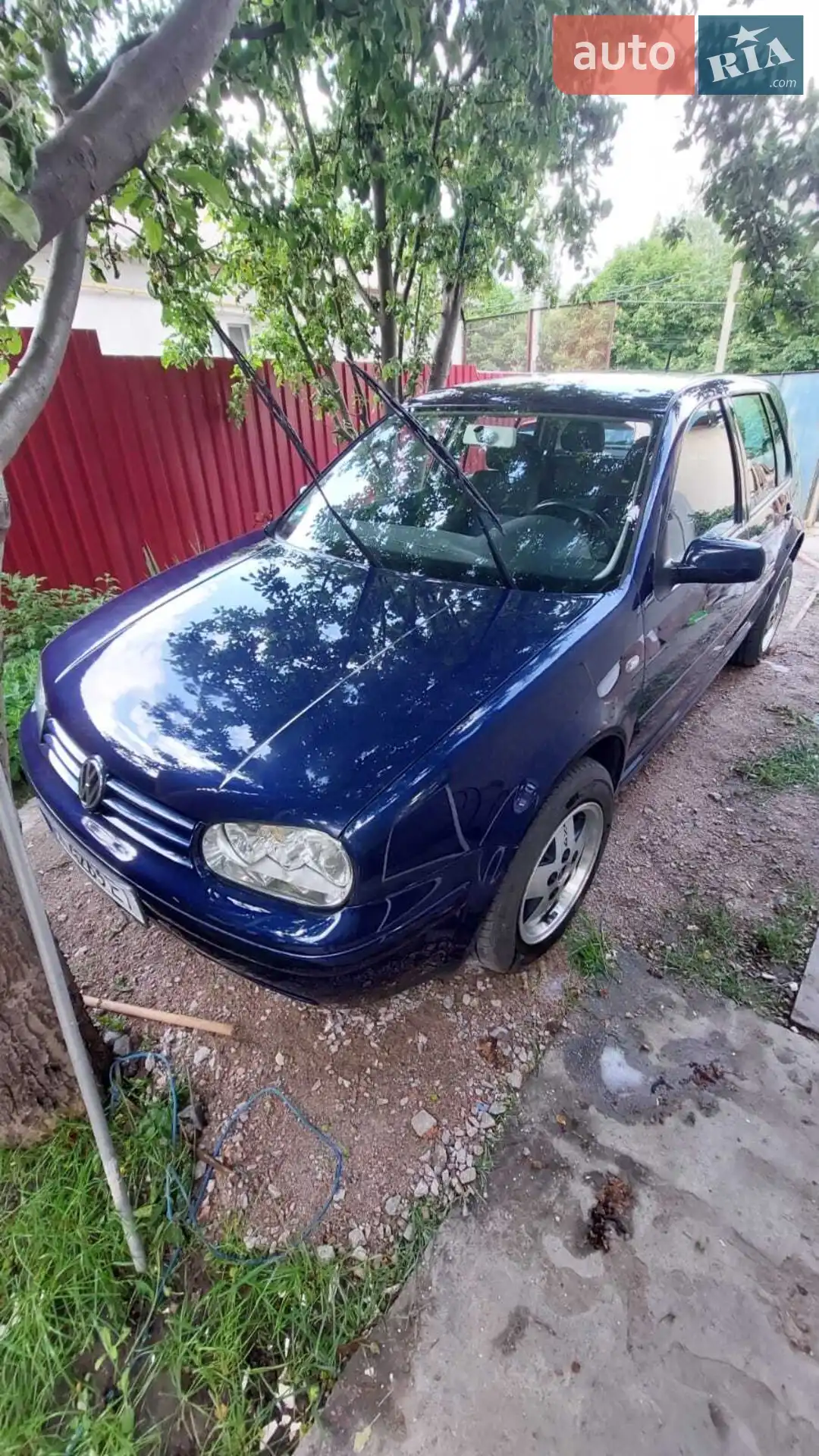 Volkswagen Golf, 2001