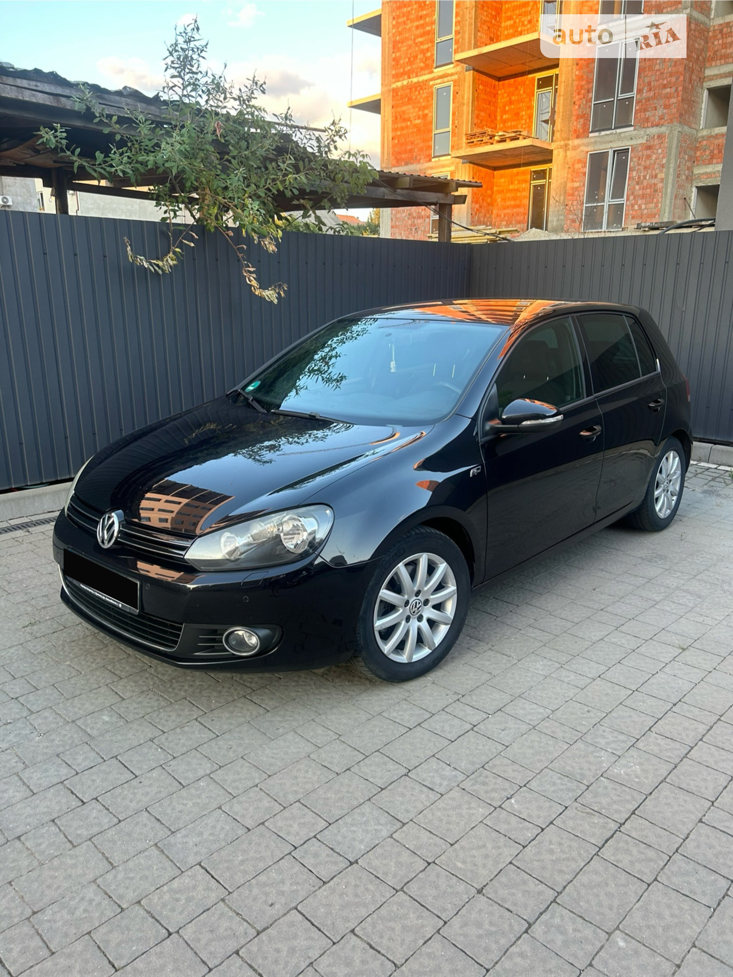 Volkswagen Golf, 2010