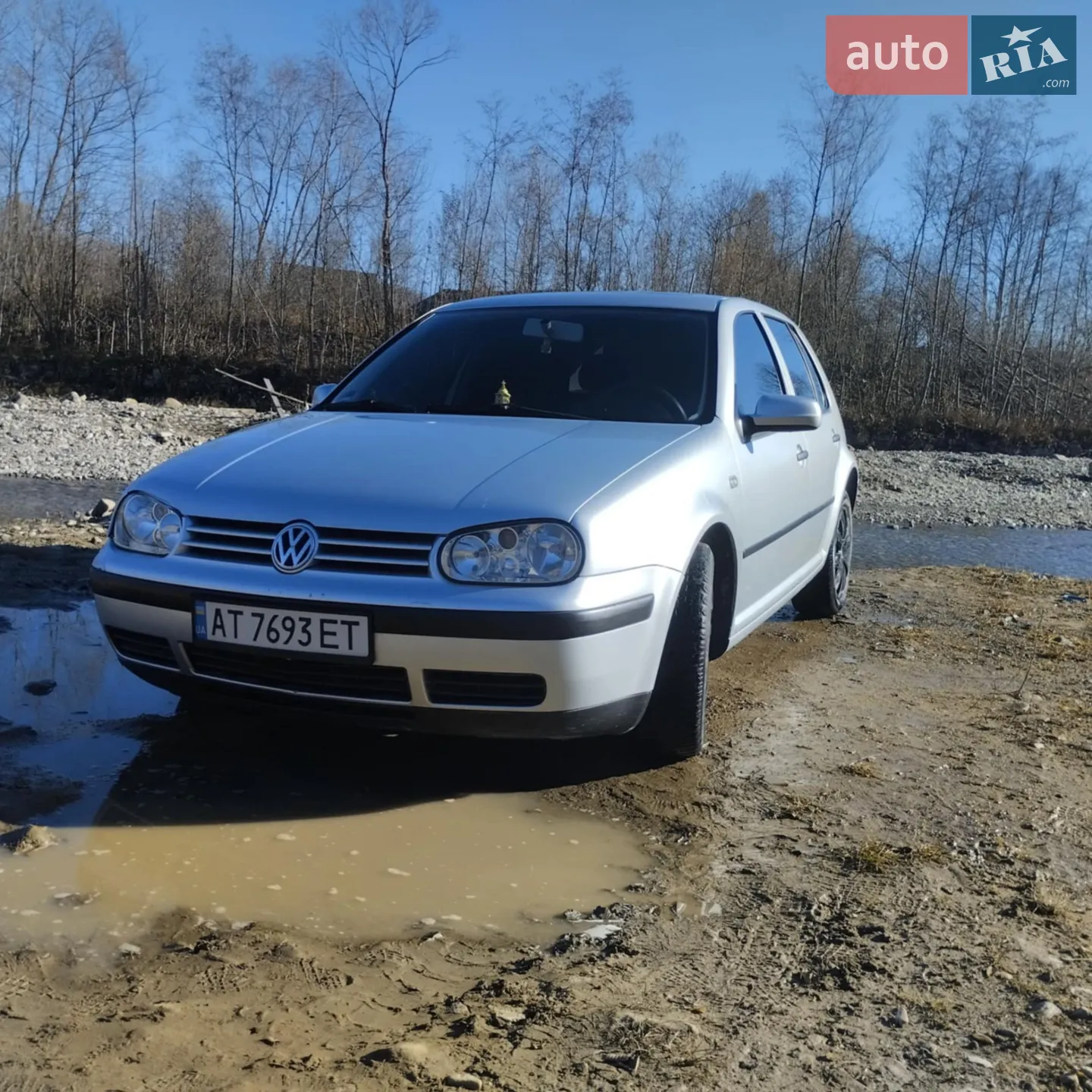 Volkswagen Golf, 2001