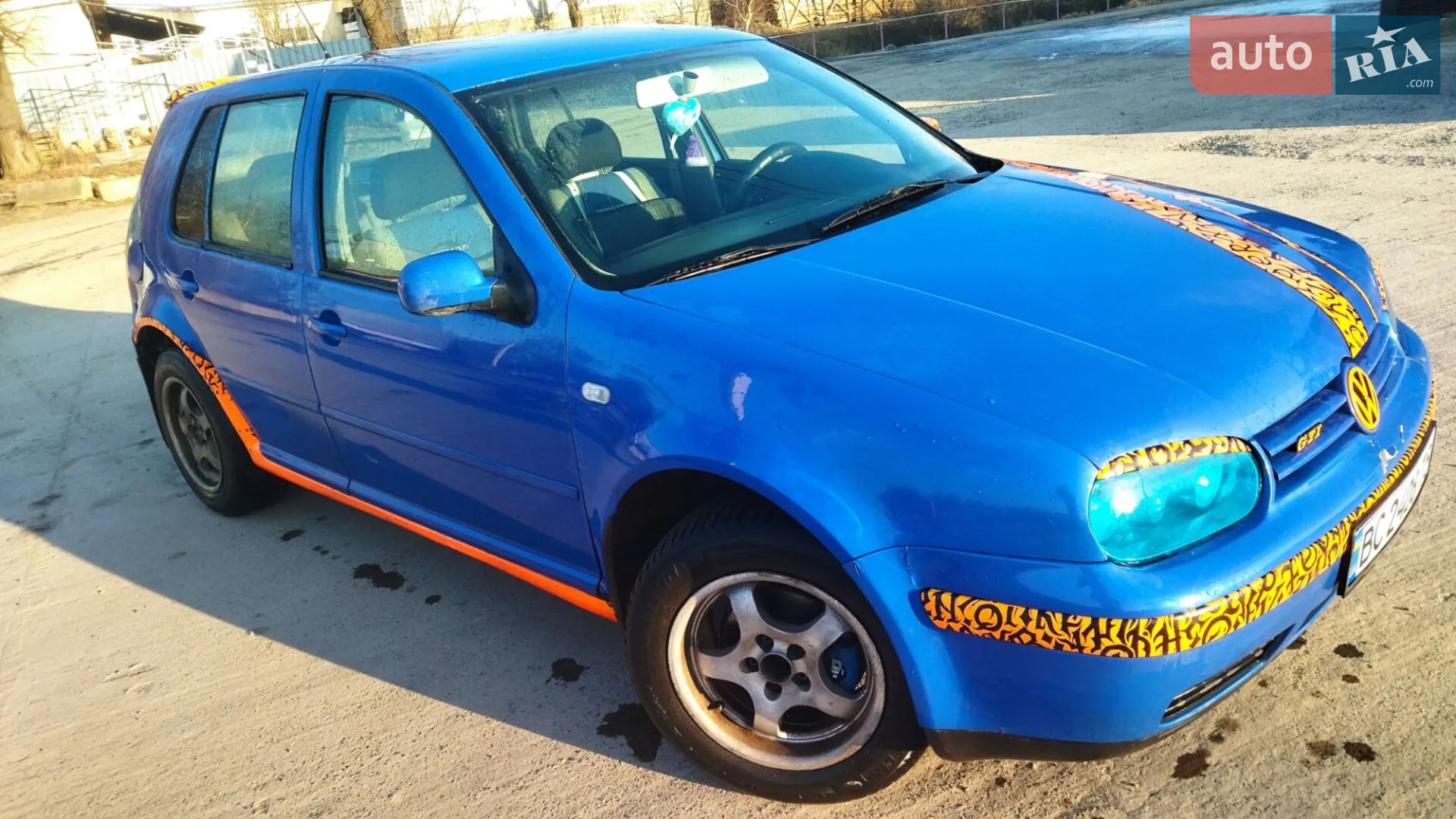 Volkswagen Golf, 2000