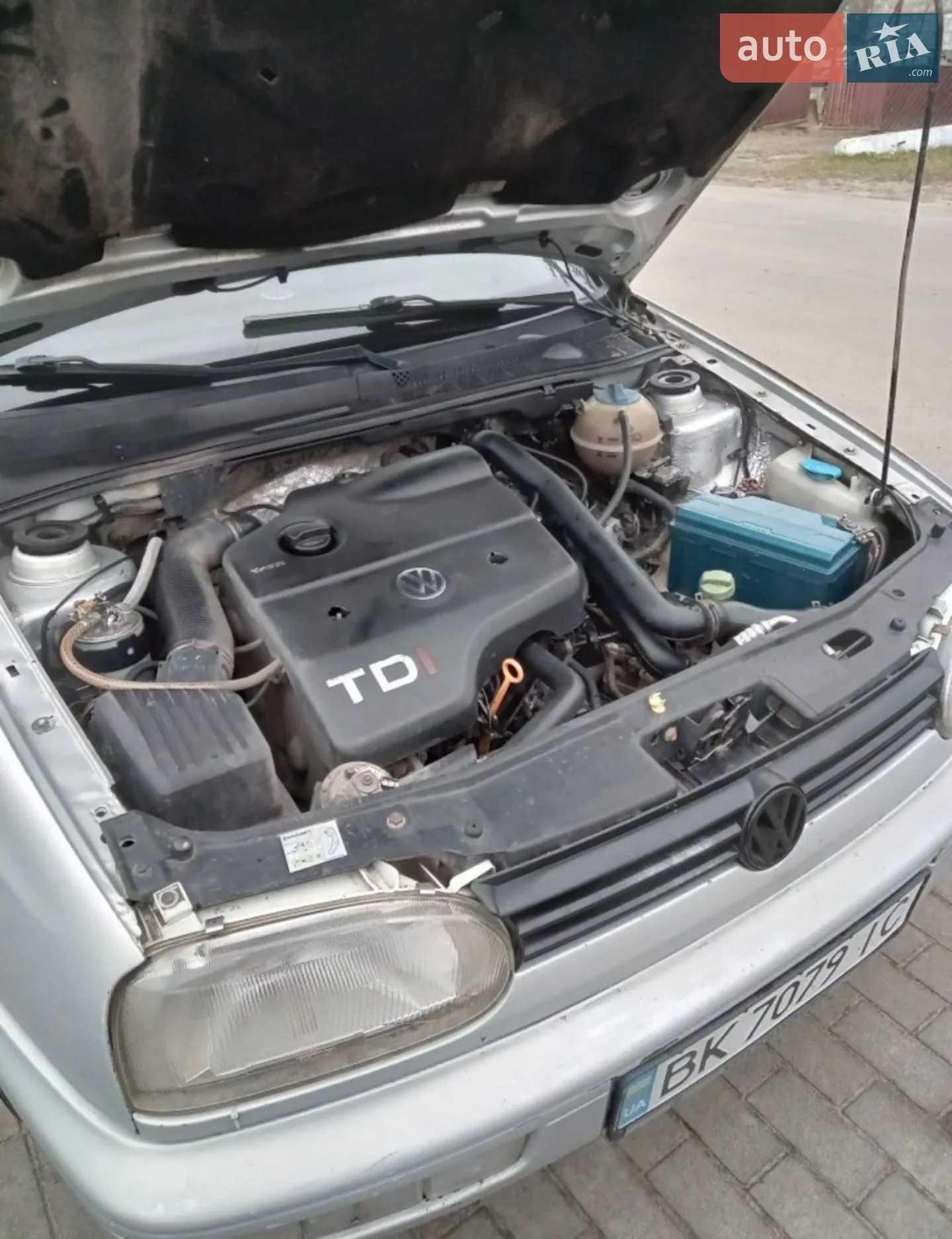 Volkswagen Golf, 1998
