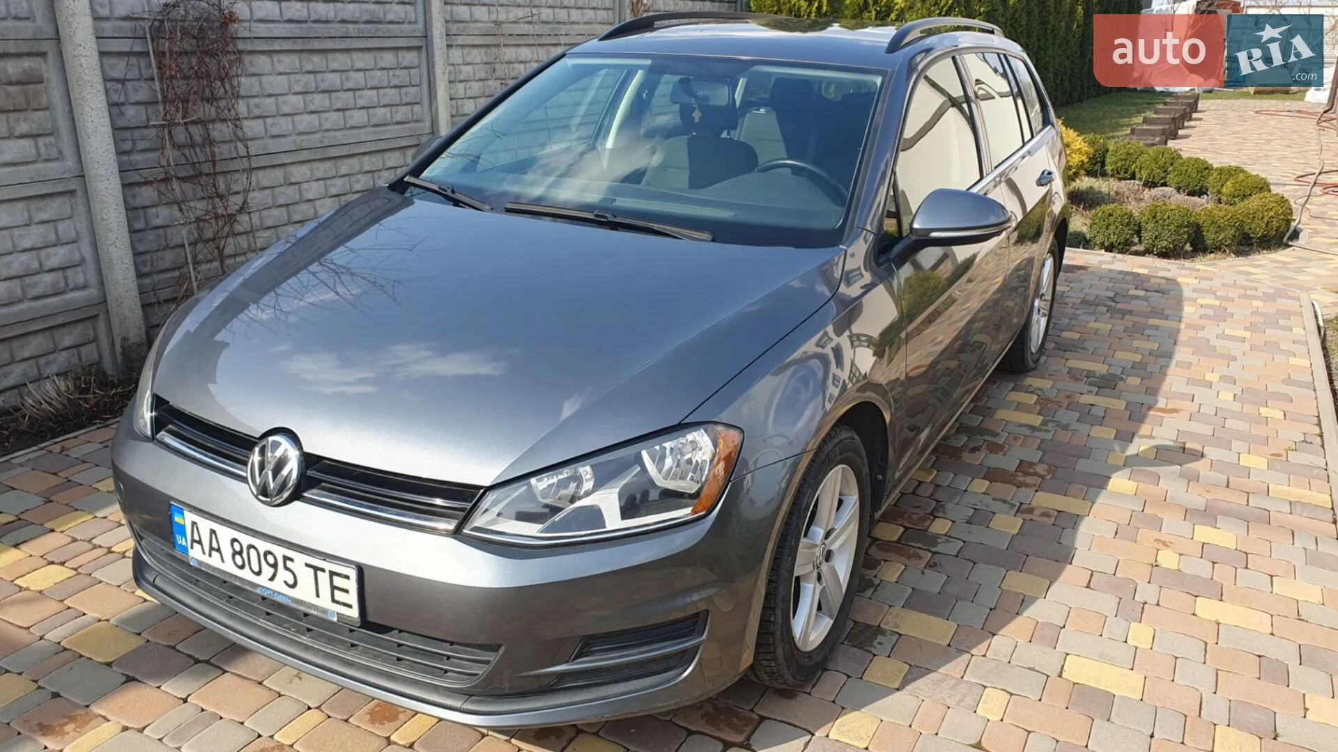 Volkswagen Golf, 2015