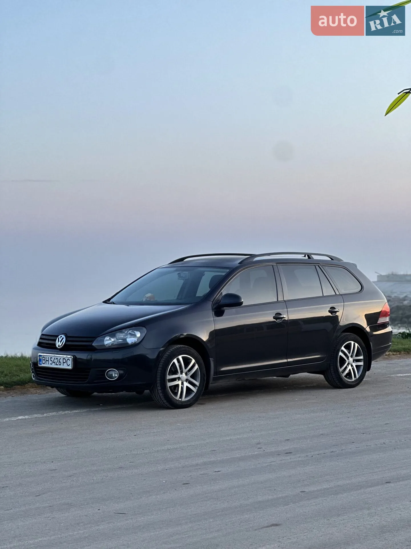 Volkswagen Golf, 2010