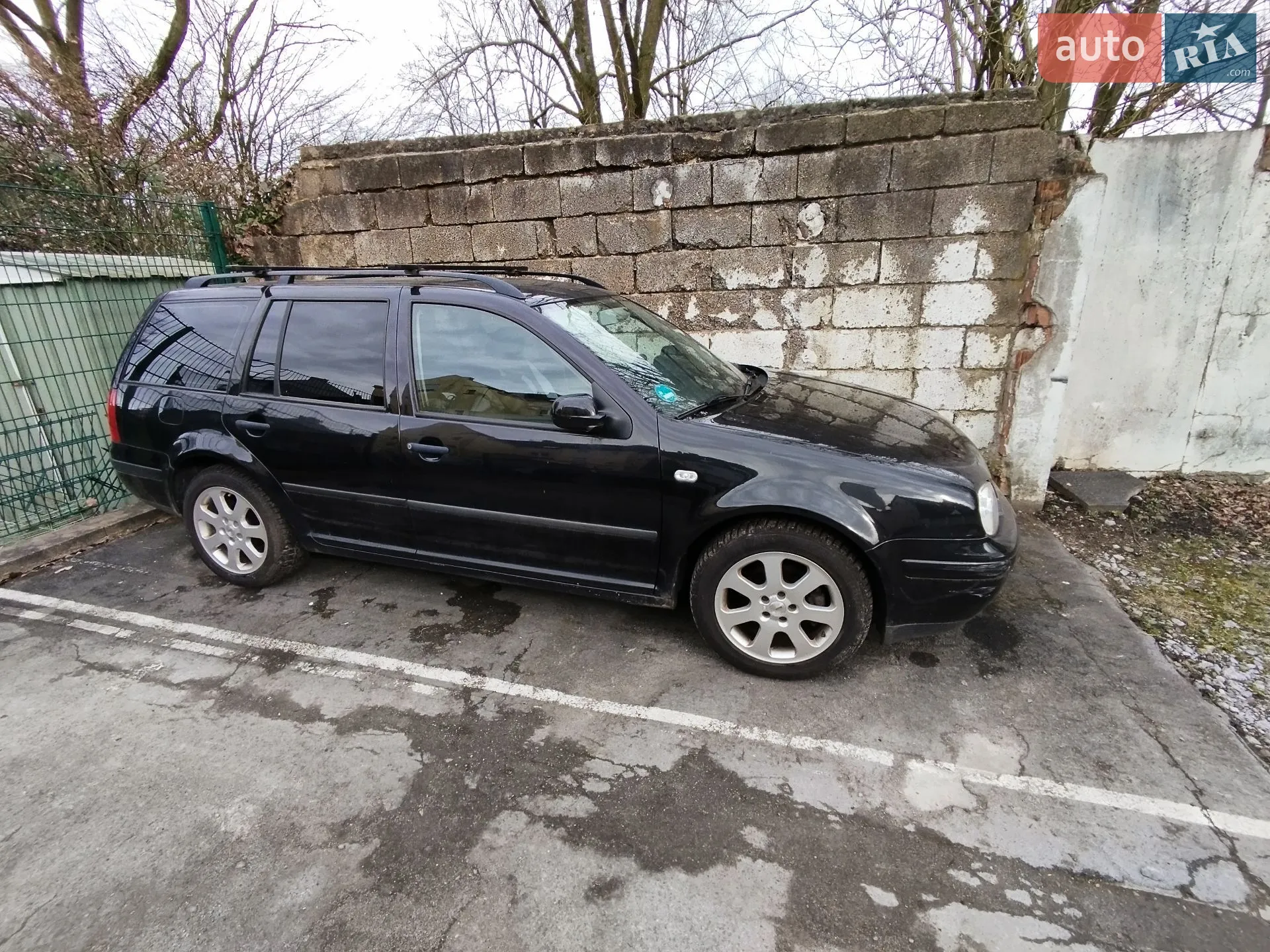 Volkswagen Golf, 2000