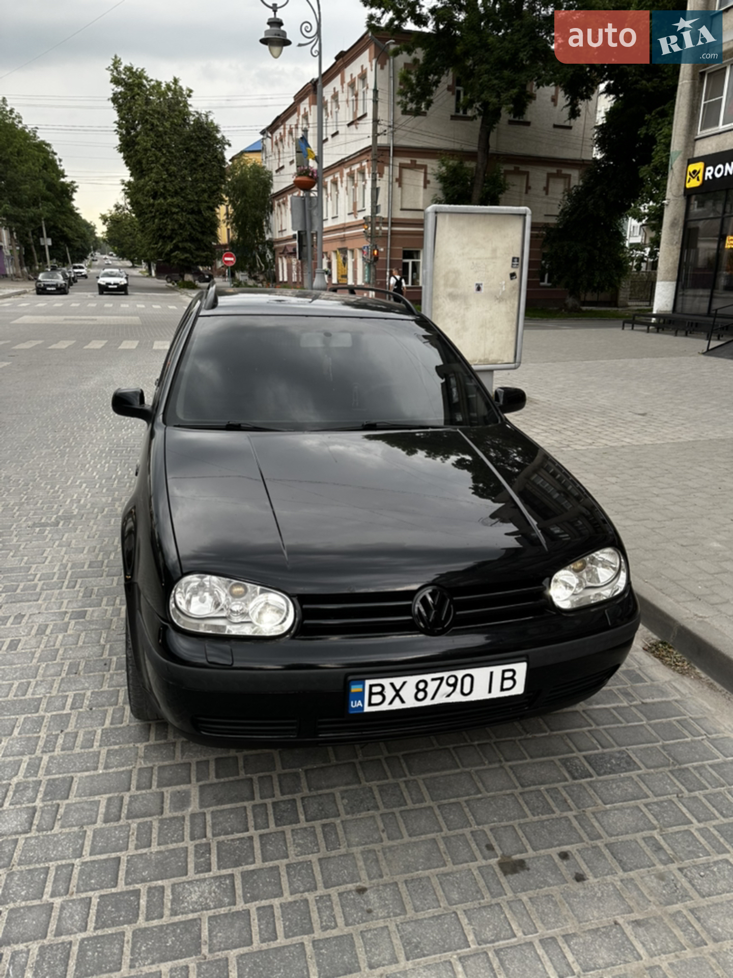 Volkswagen Golf, 2000