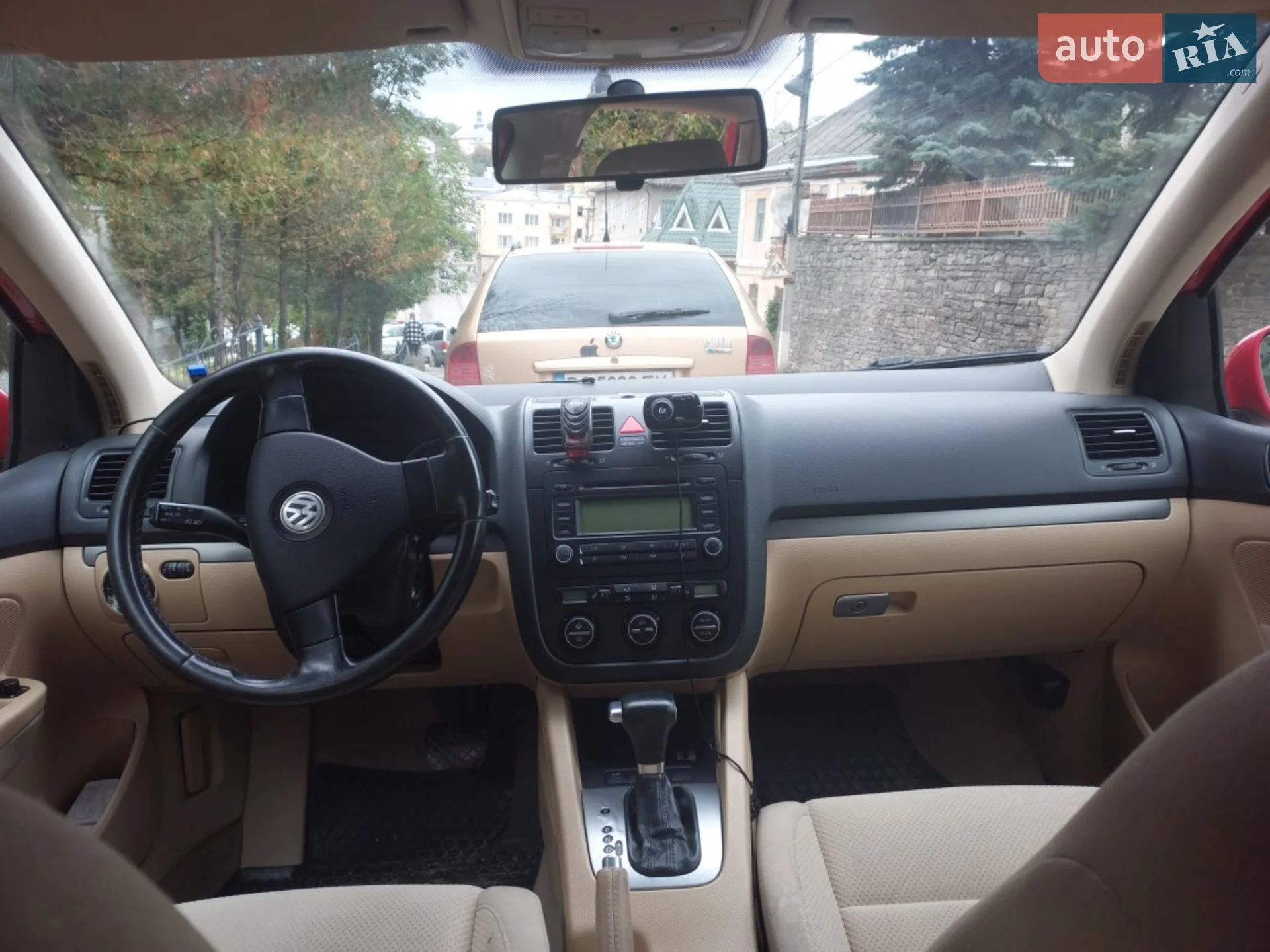 Volkswagen Golf, 2005