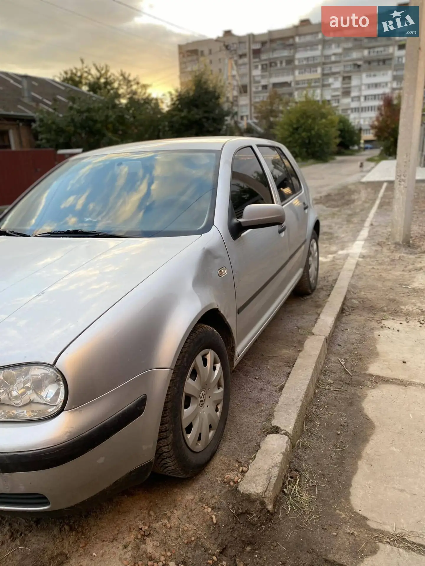 Volkswagen Golf, 2002