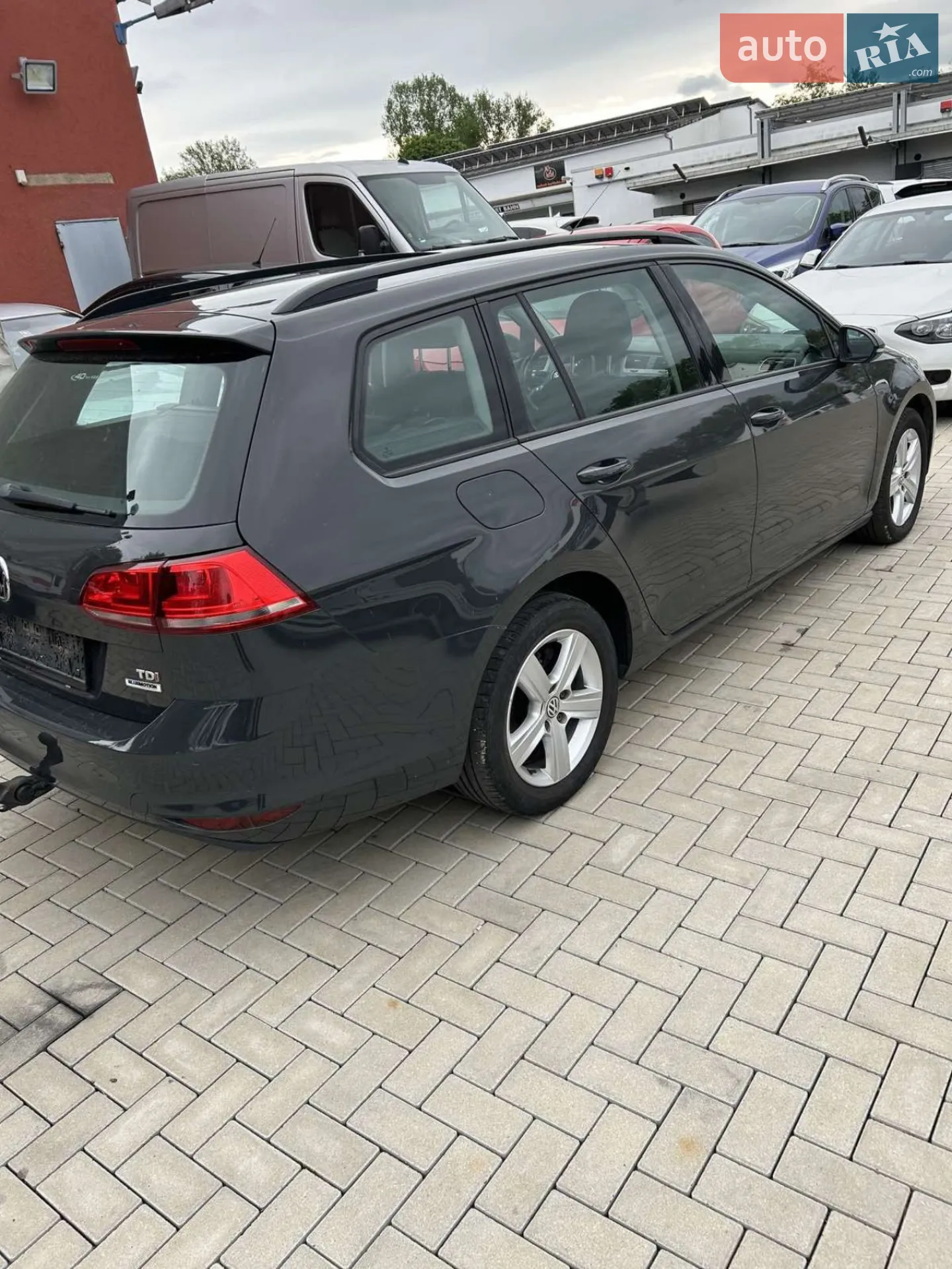 Volkswagen Golf, 2016