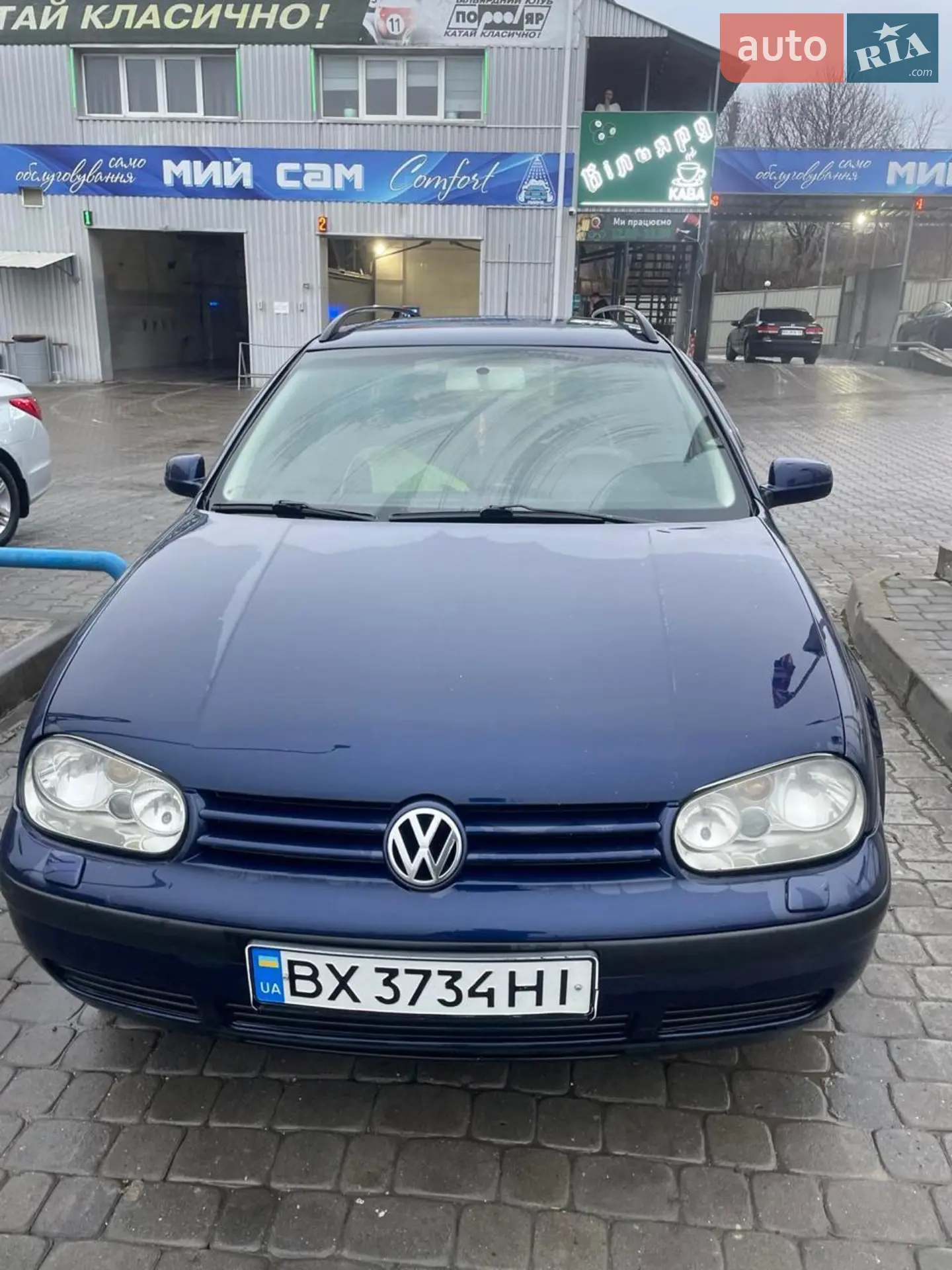Volkswagen Golf, 2001