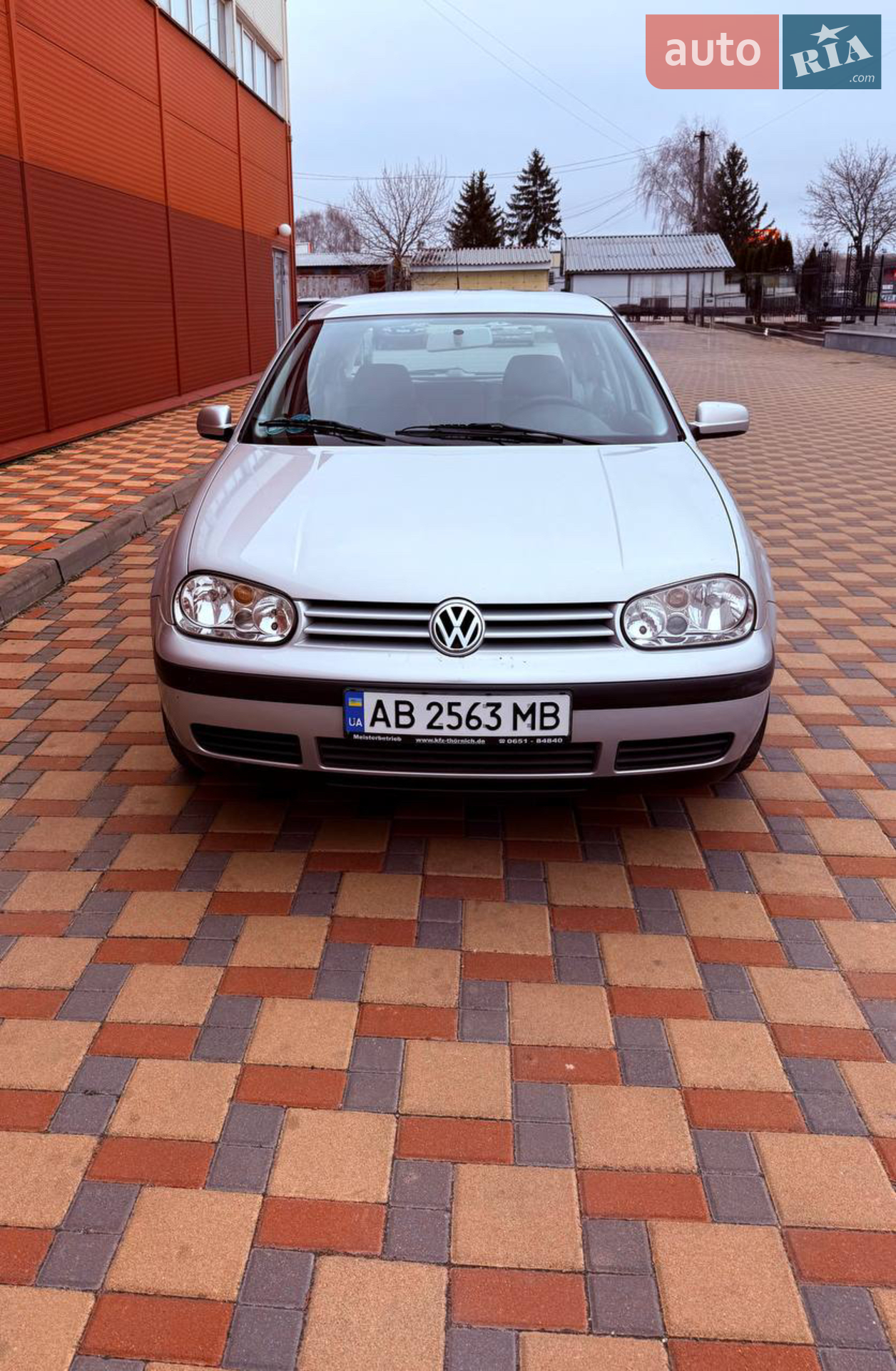 Volkswagen Golf, 2000