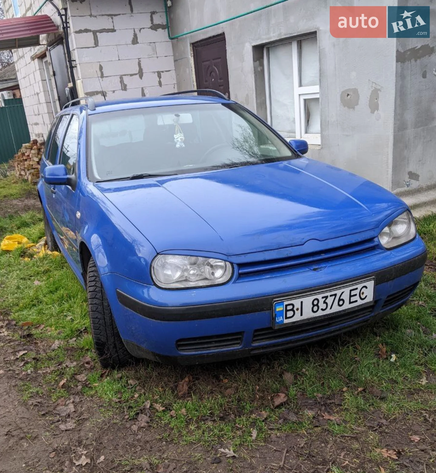 Volkswagen Golf, 2001