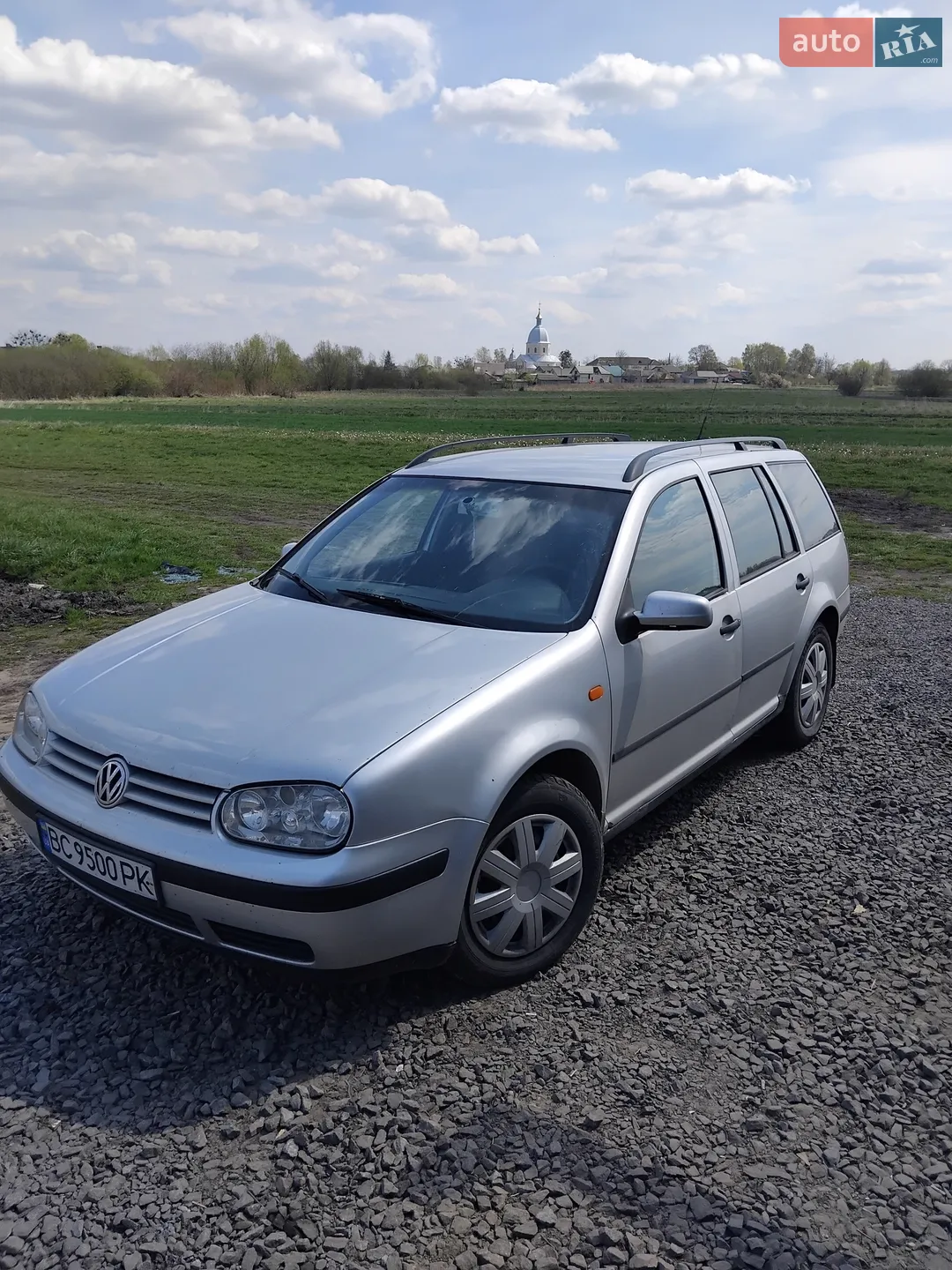 Volkswagen Golf, 2001