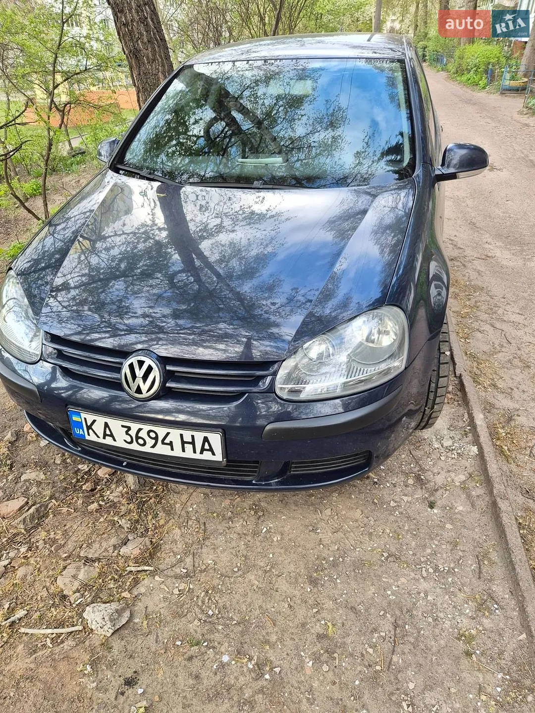Volkswagen Golf, 2004