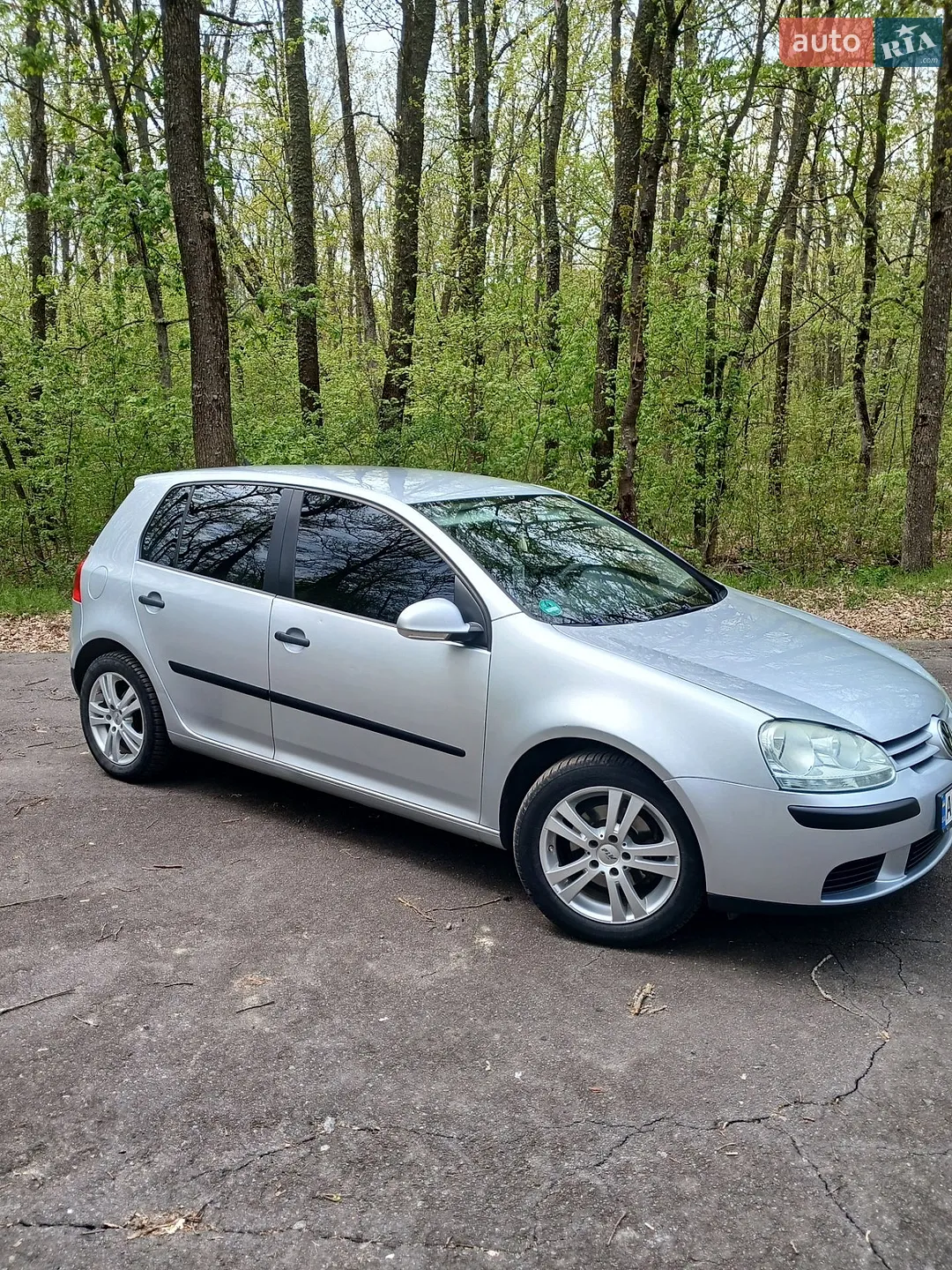 Volkswagen Golf, 2005