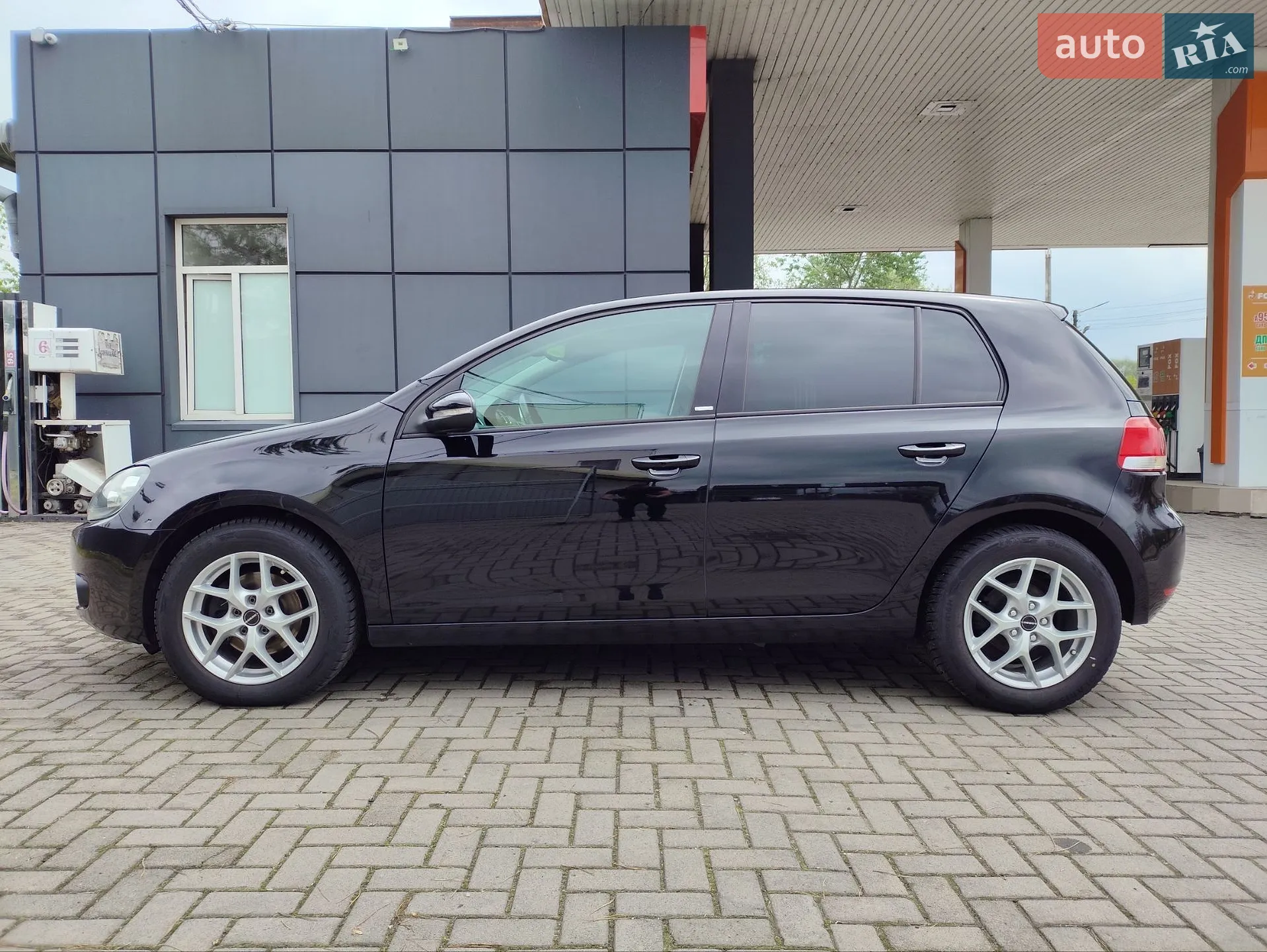 Volkswagen Golf, 2011
