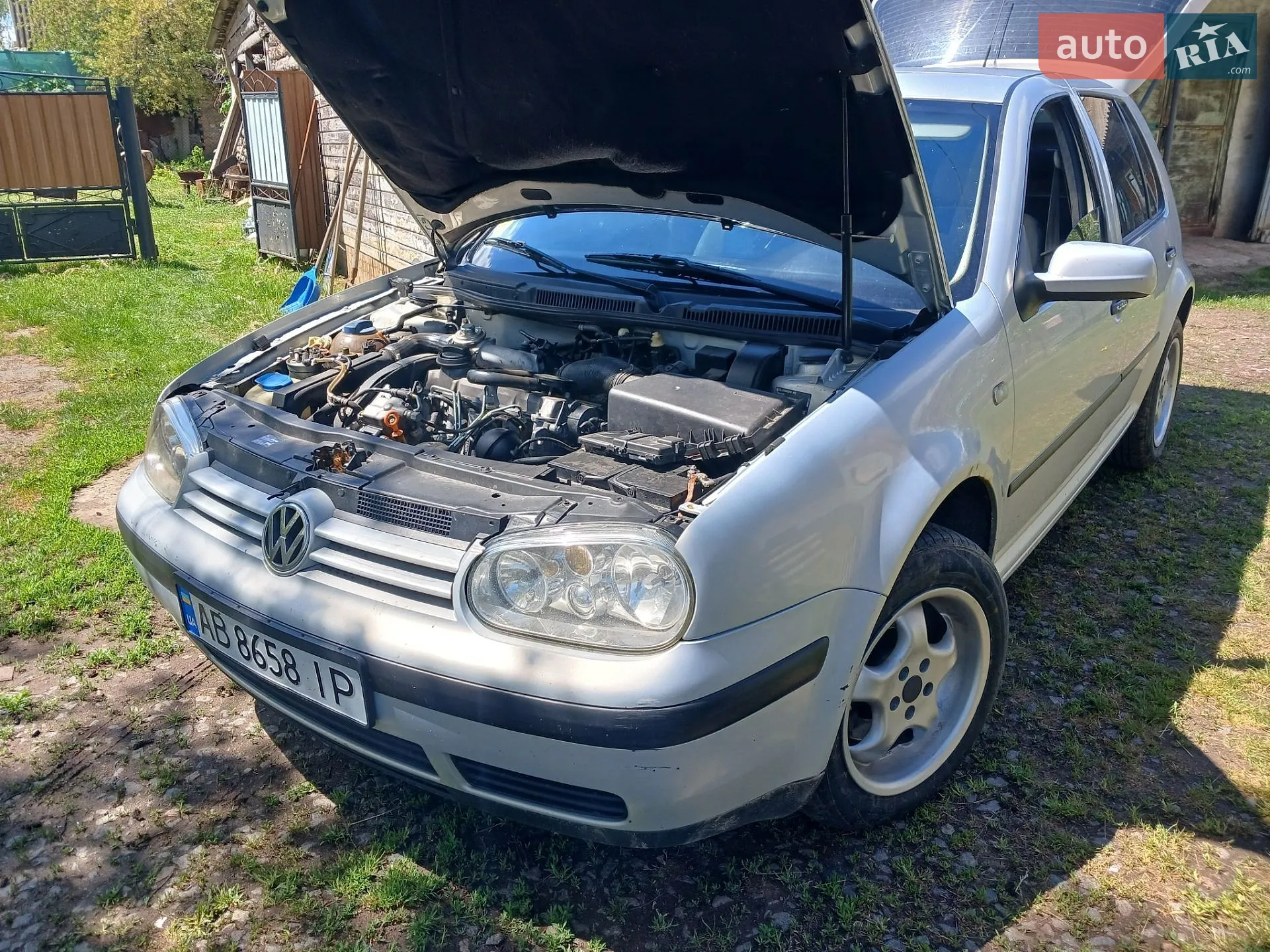 Volkswagen Golf, 2000