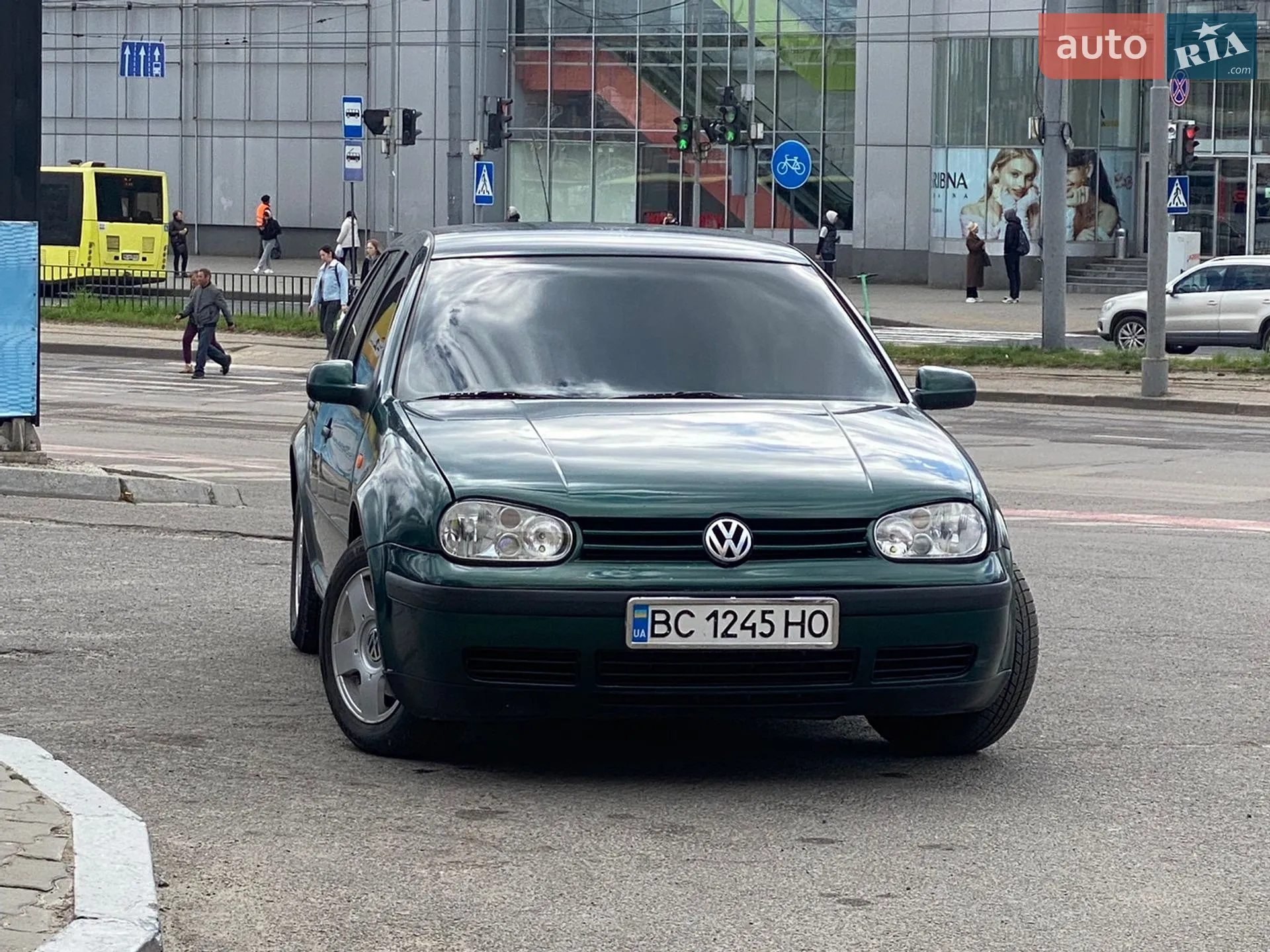 Volkswagen Golf, 1998