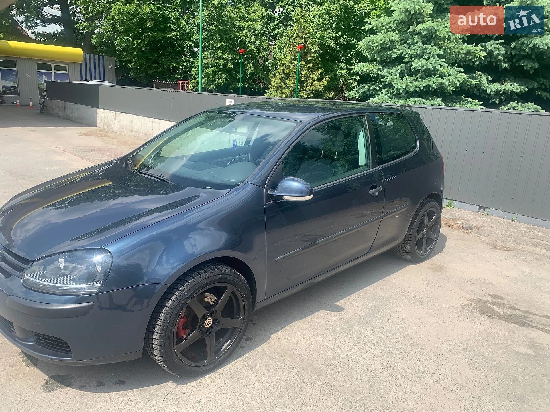 Volkswagen Golf, 2004