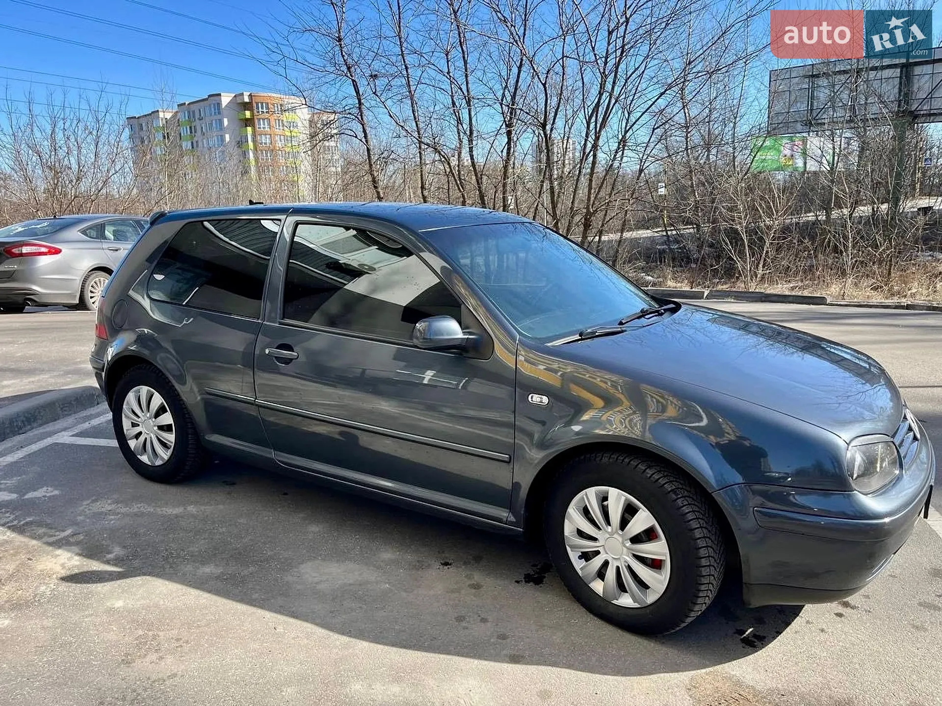 Volkswagen Golf, 1998