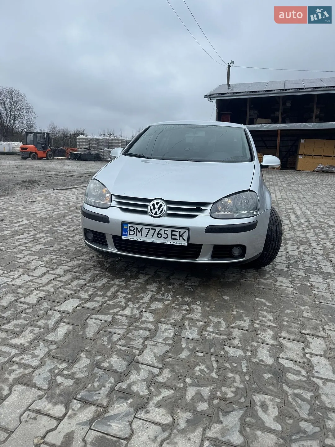 Volkswagen Golf, 2004