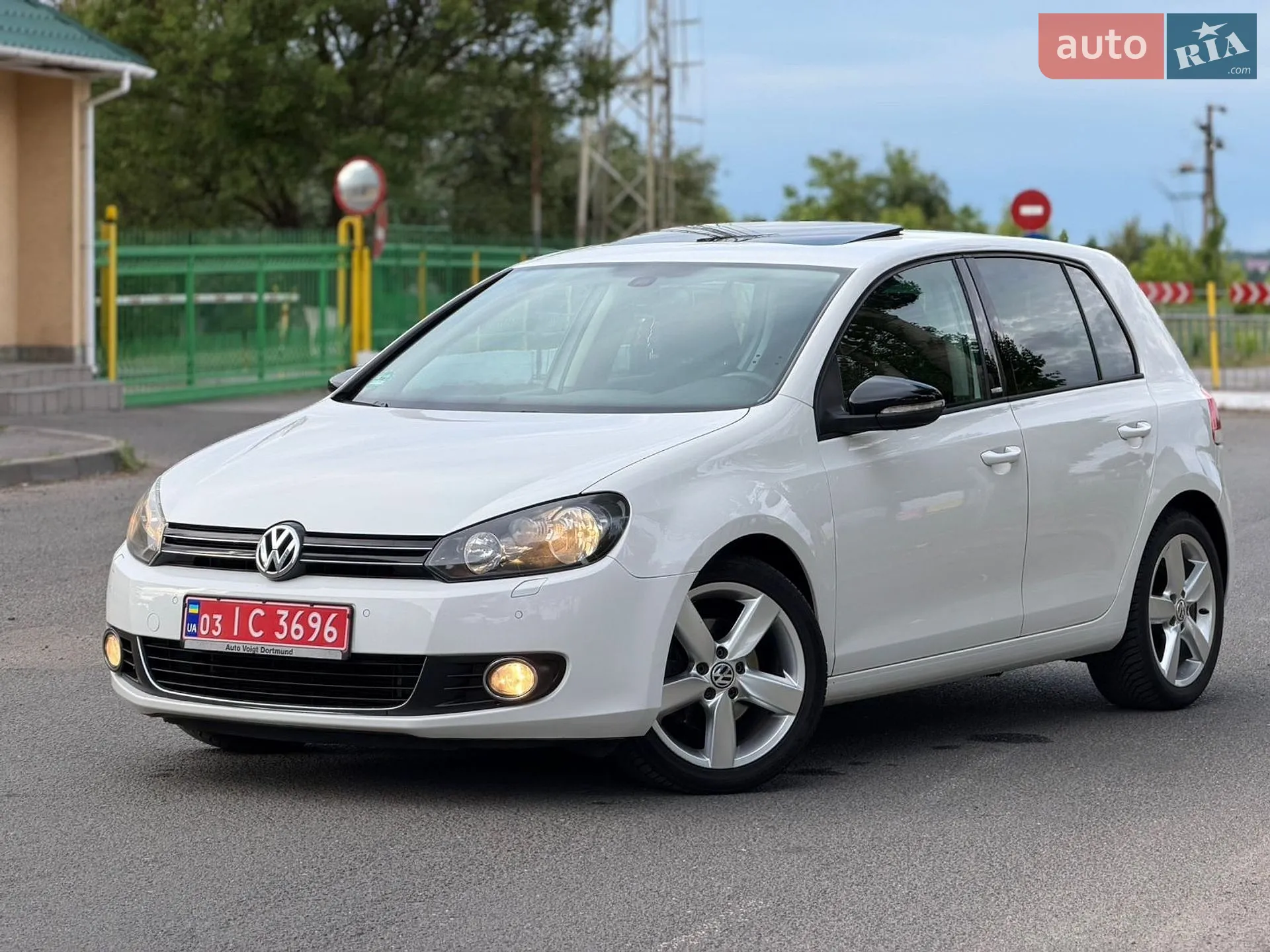 Volkswagen Golf, 2011