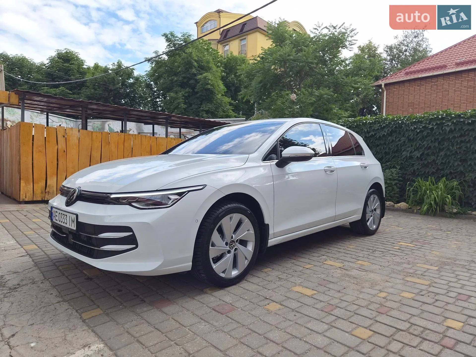 Volkswagen Golf, 2025