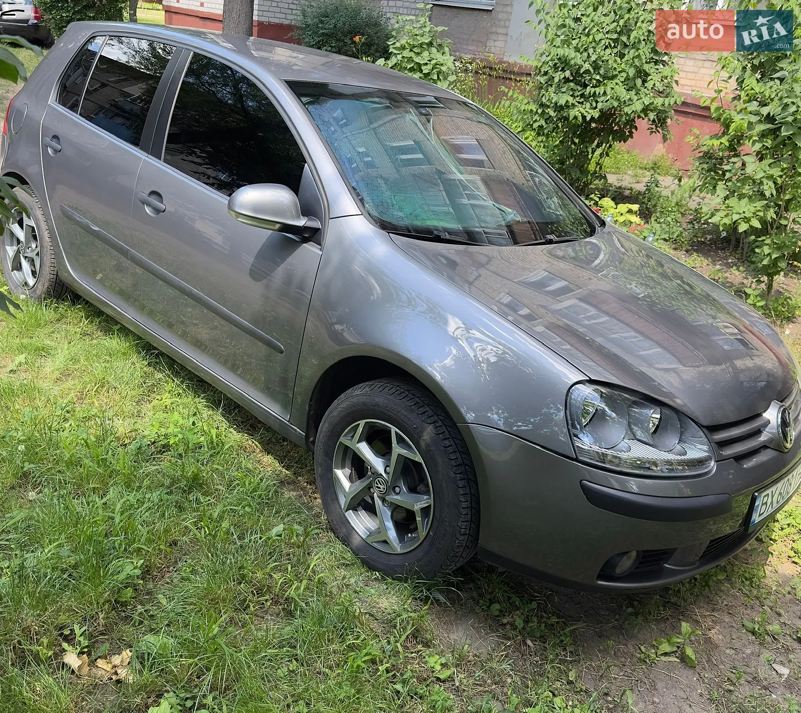 Volkswagen Golf, 2004
