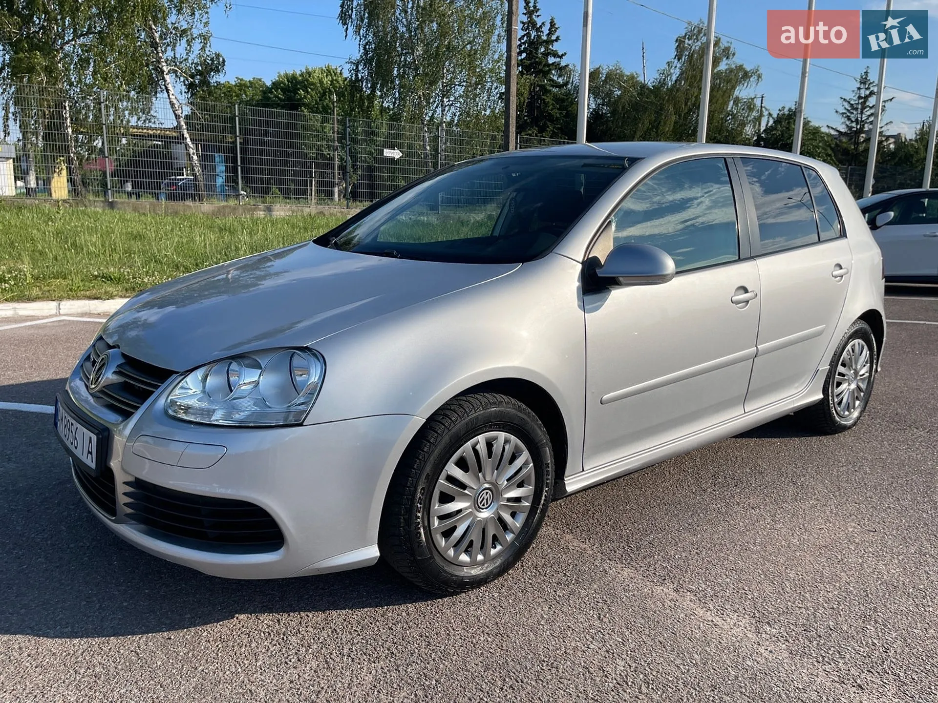 Volkswagen Golf, 2005