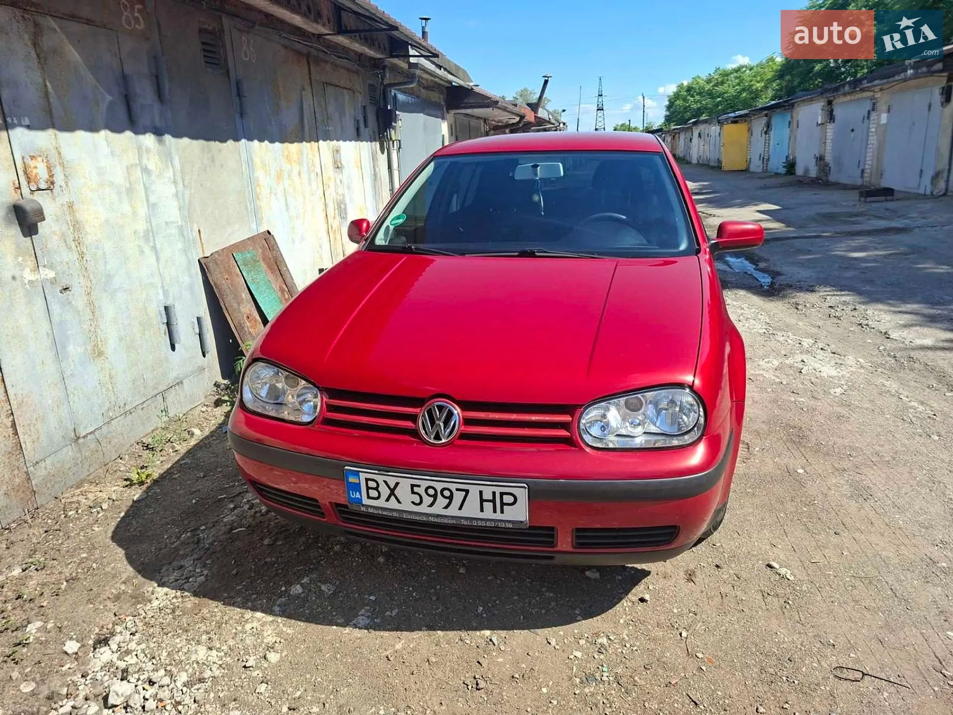 Volkswagen Golf, 2001
