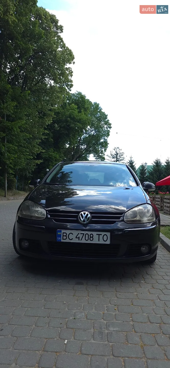 Volkswagen Golf, 2005