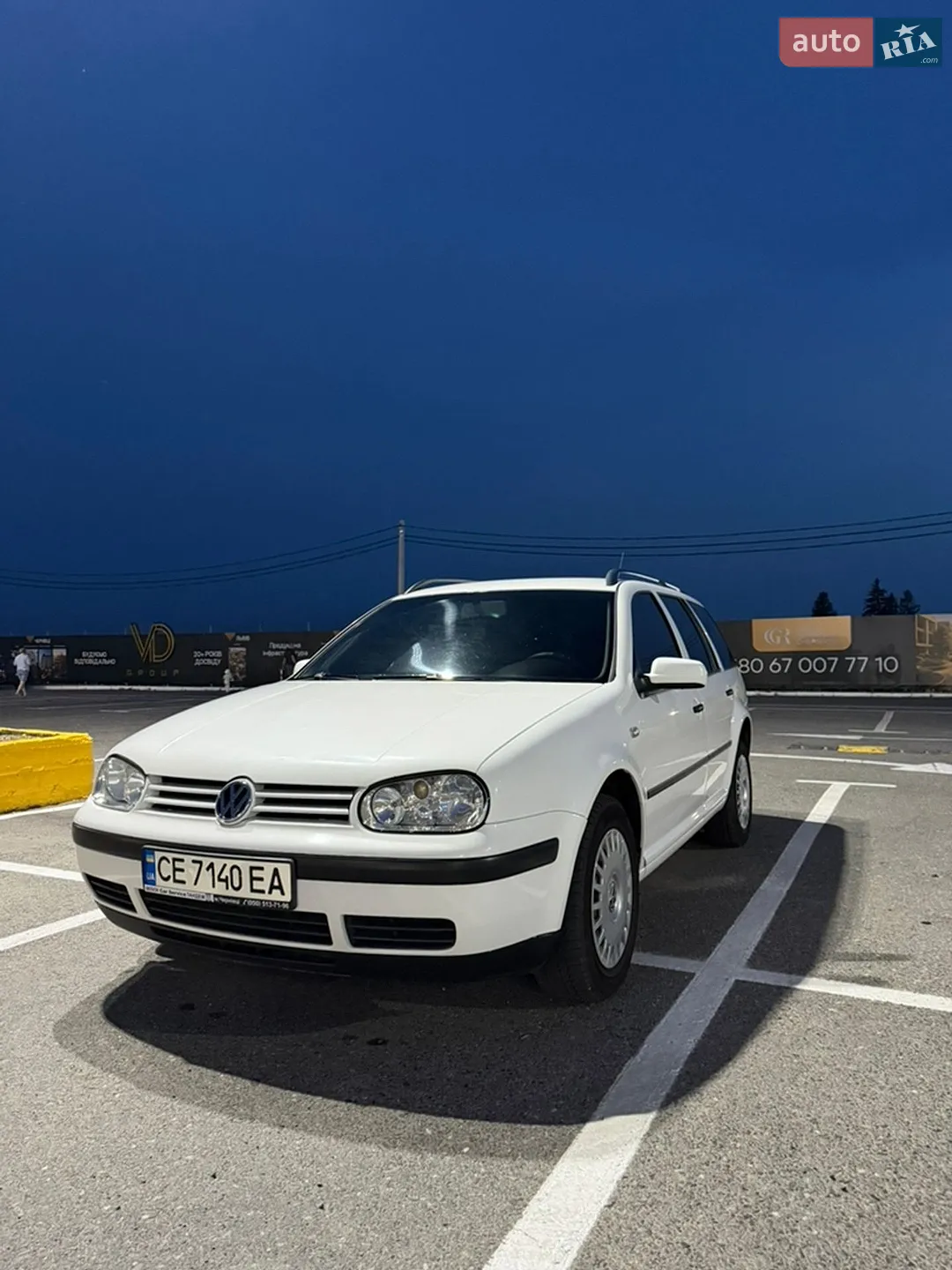Volkswagen Golf, 2004