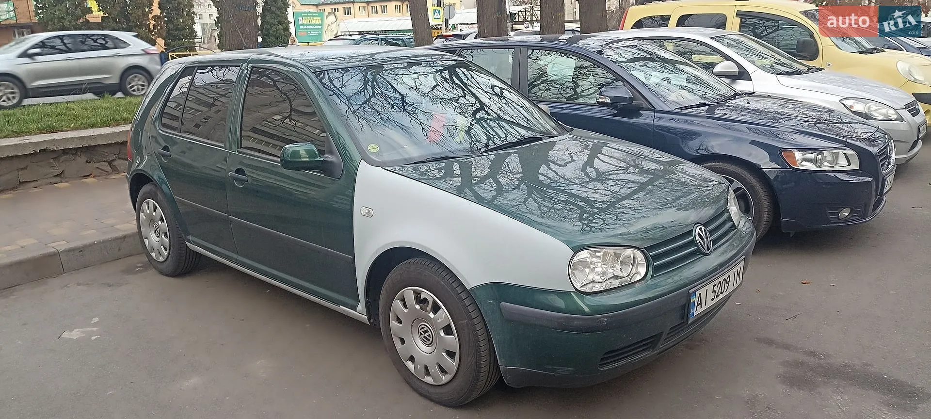 Volkswagen Golf, 2001